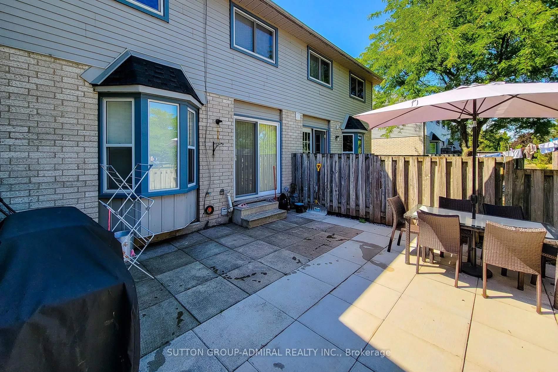 2 Royalwood Court, #52