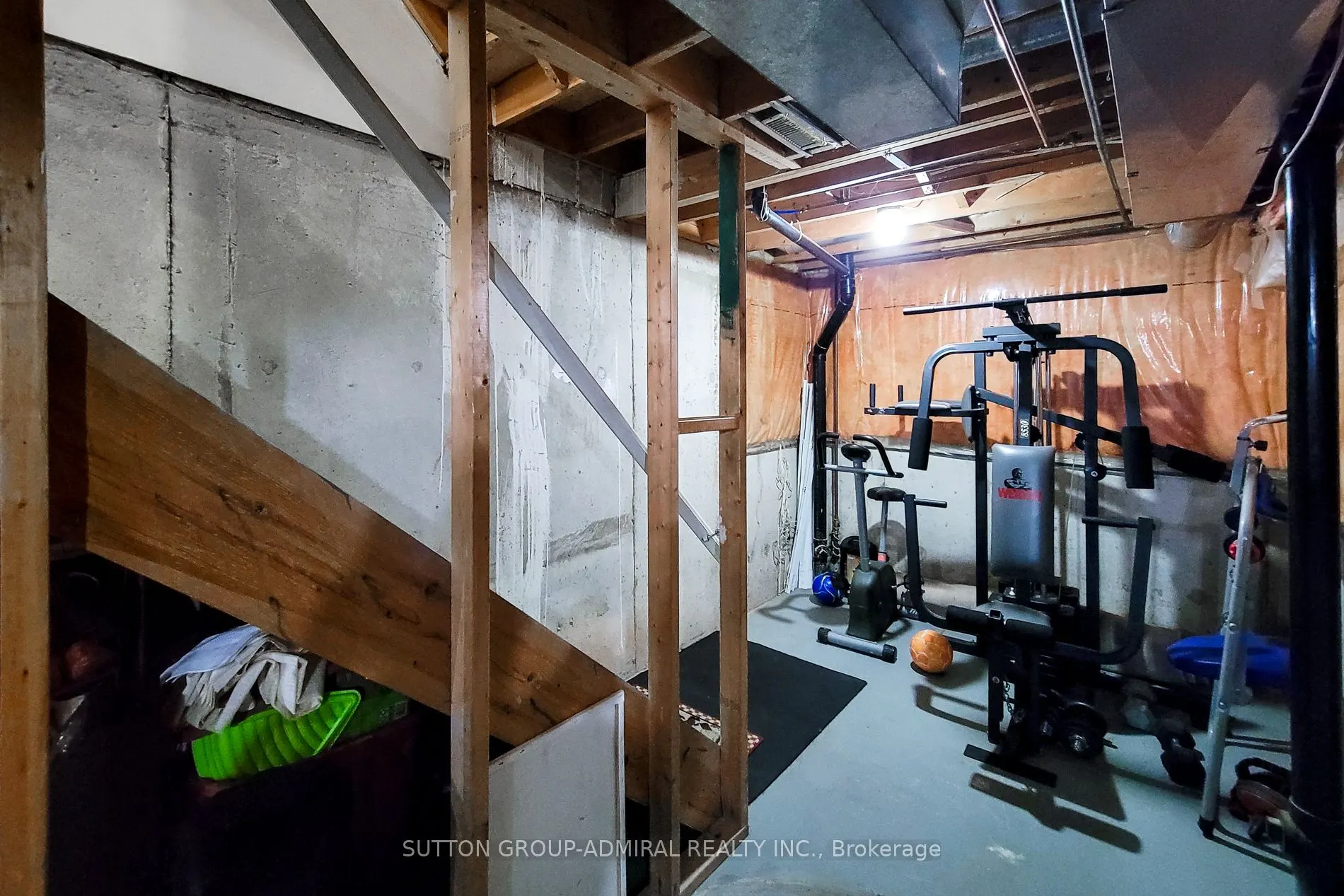 2 Royalwood Court, #52