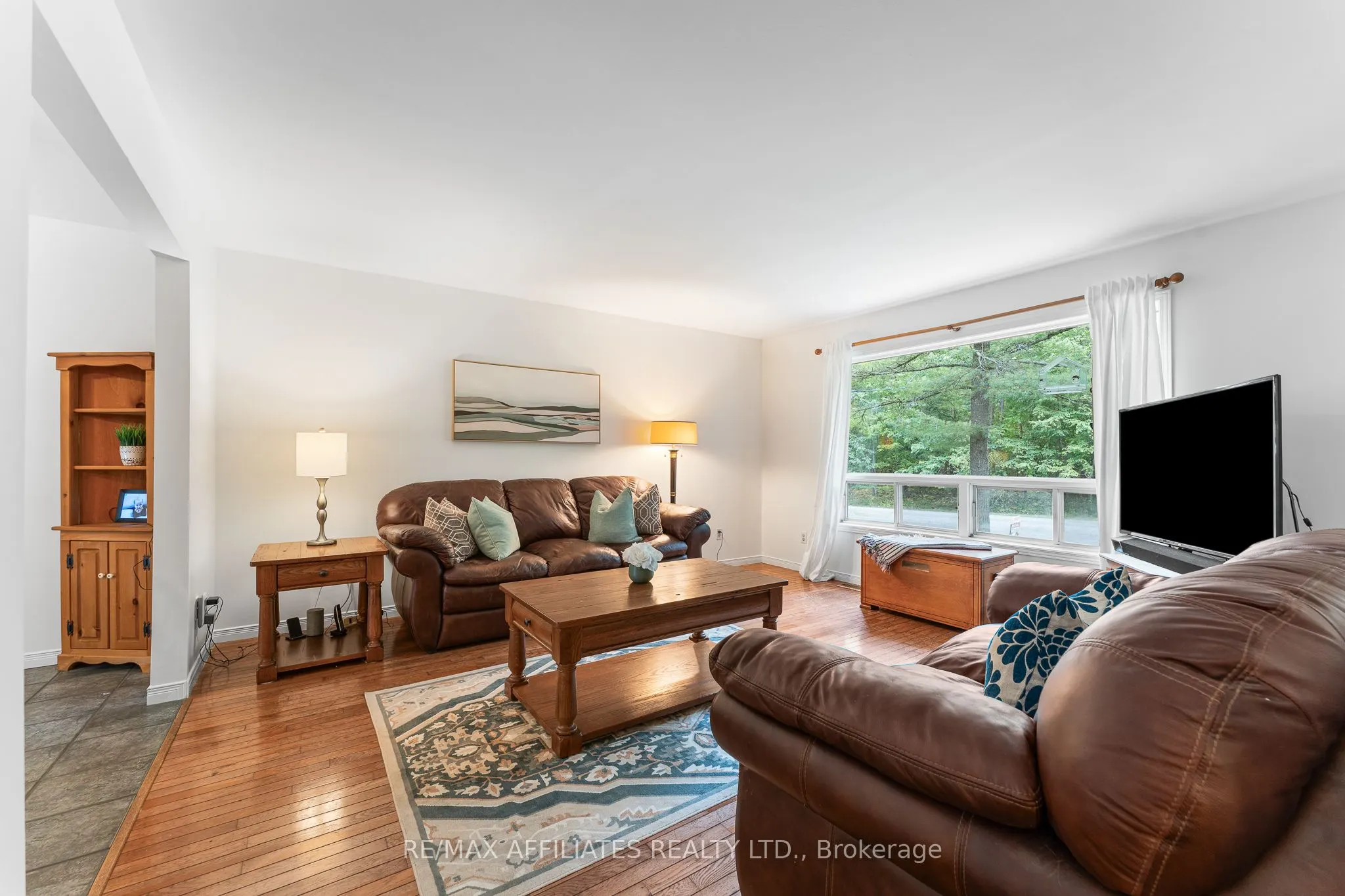 3662 Forestview Lane