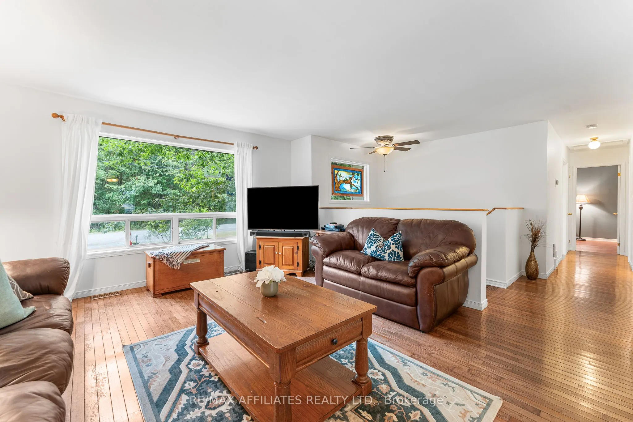 3662 Forestview Lane