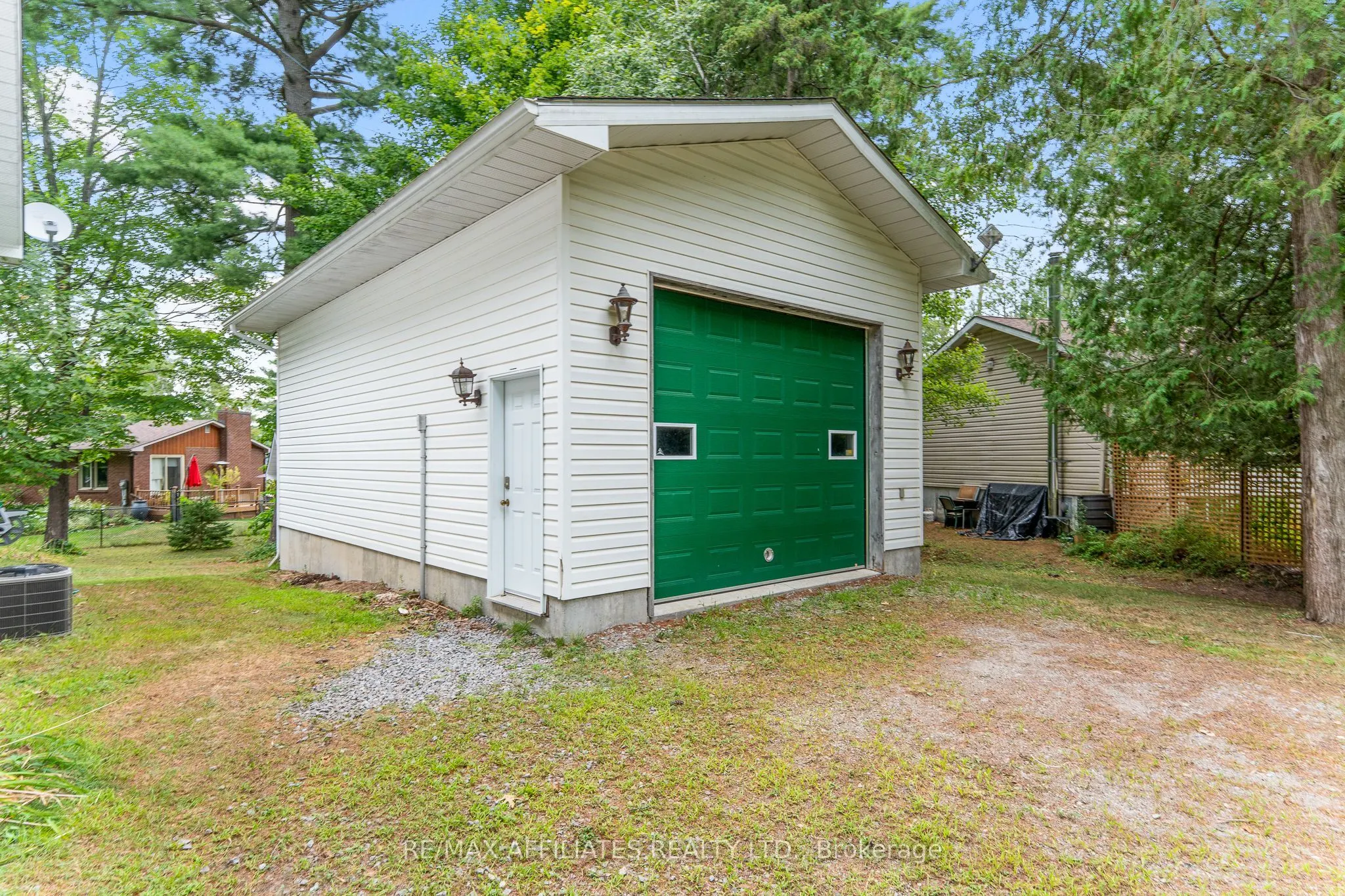 3662 Forestview Lane