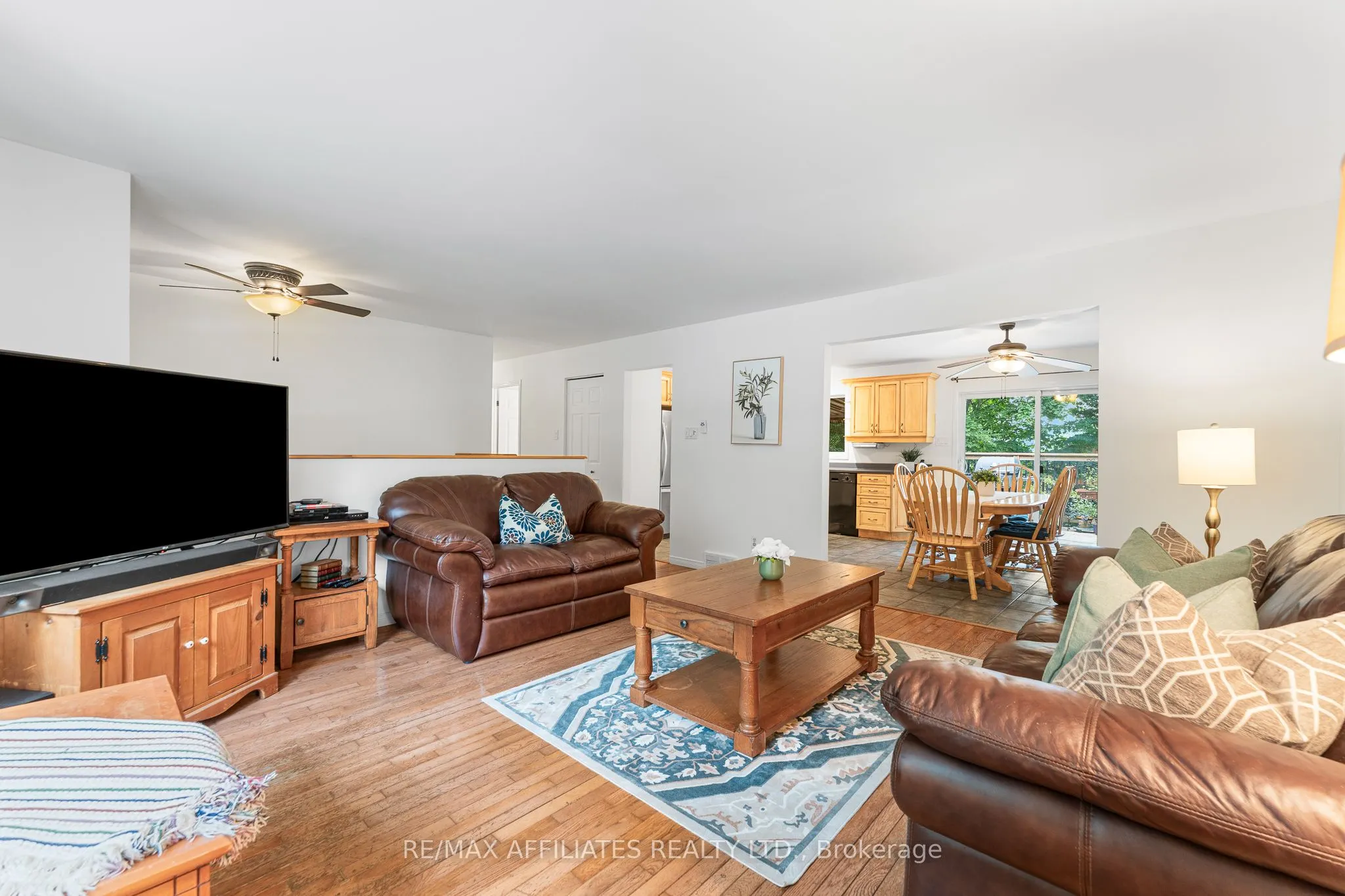 3662 Forestview Lane