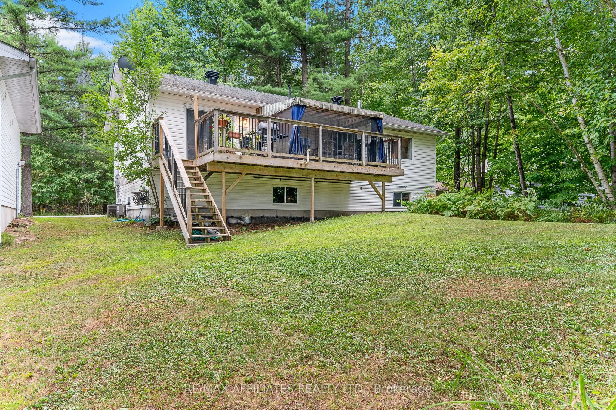 3662 Forestview Lane