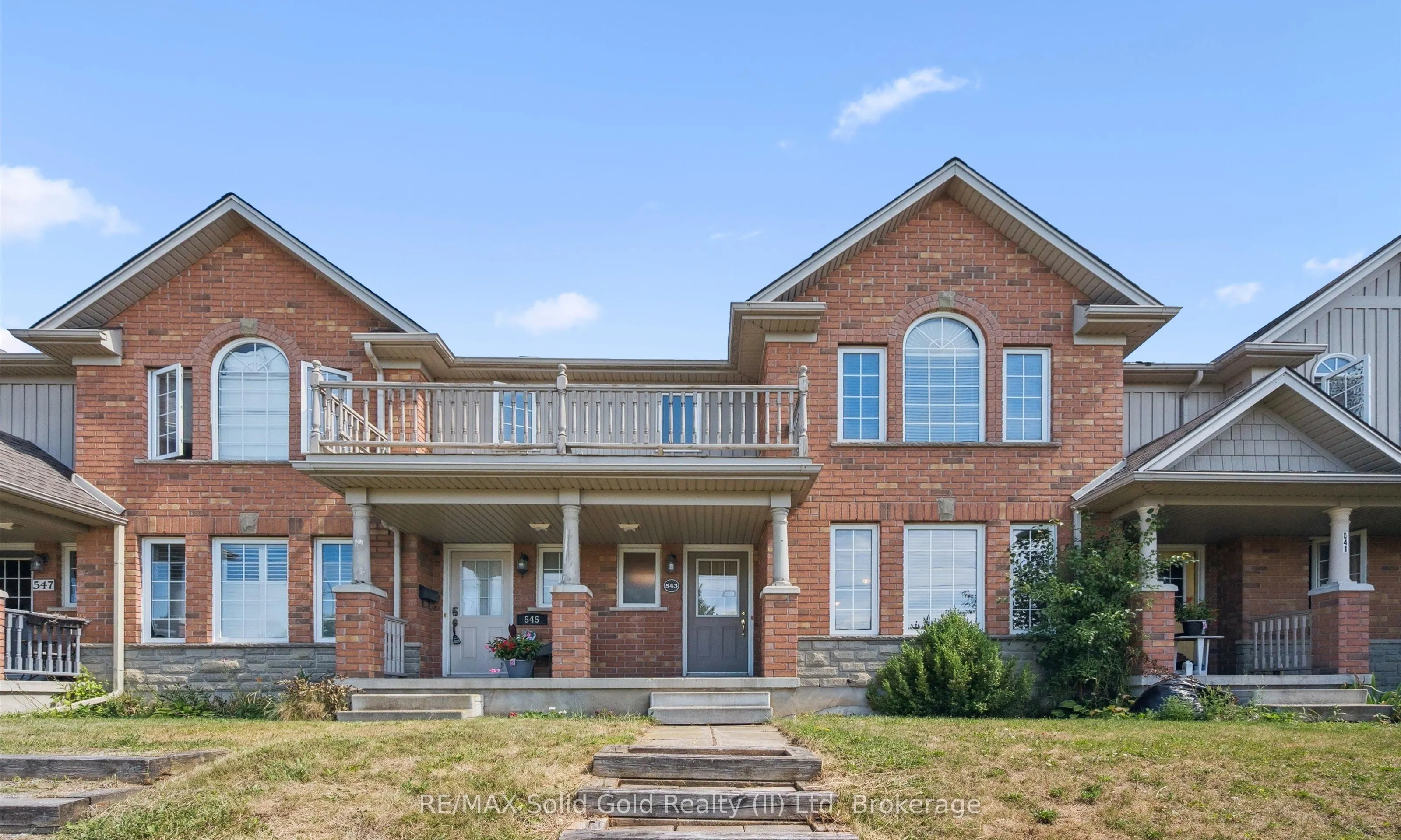 543 Victoria Road N
