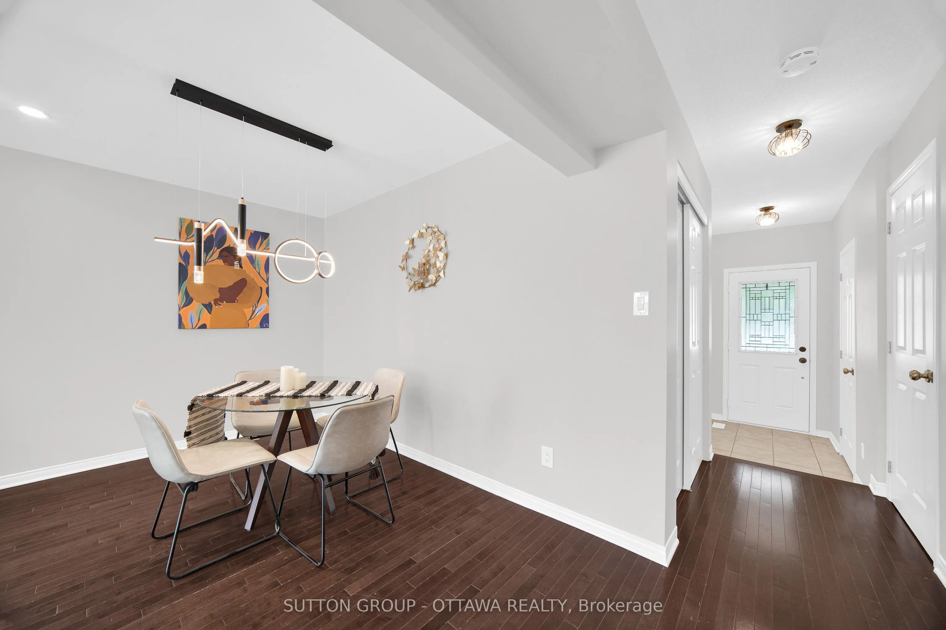 554 Ashbourne Crescent
