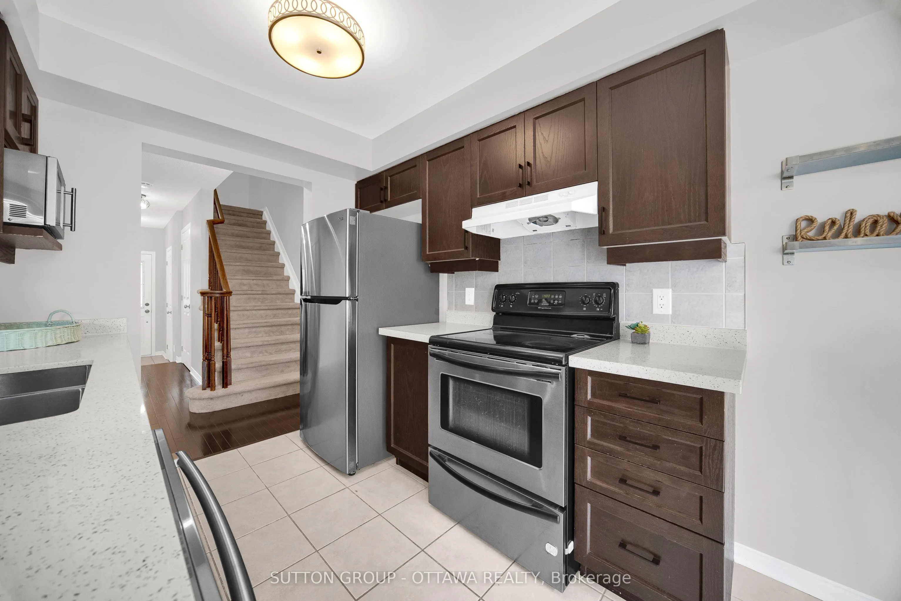 554 Ashbourne Crescent