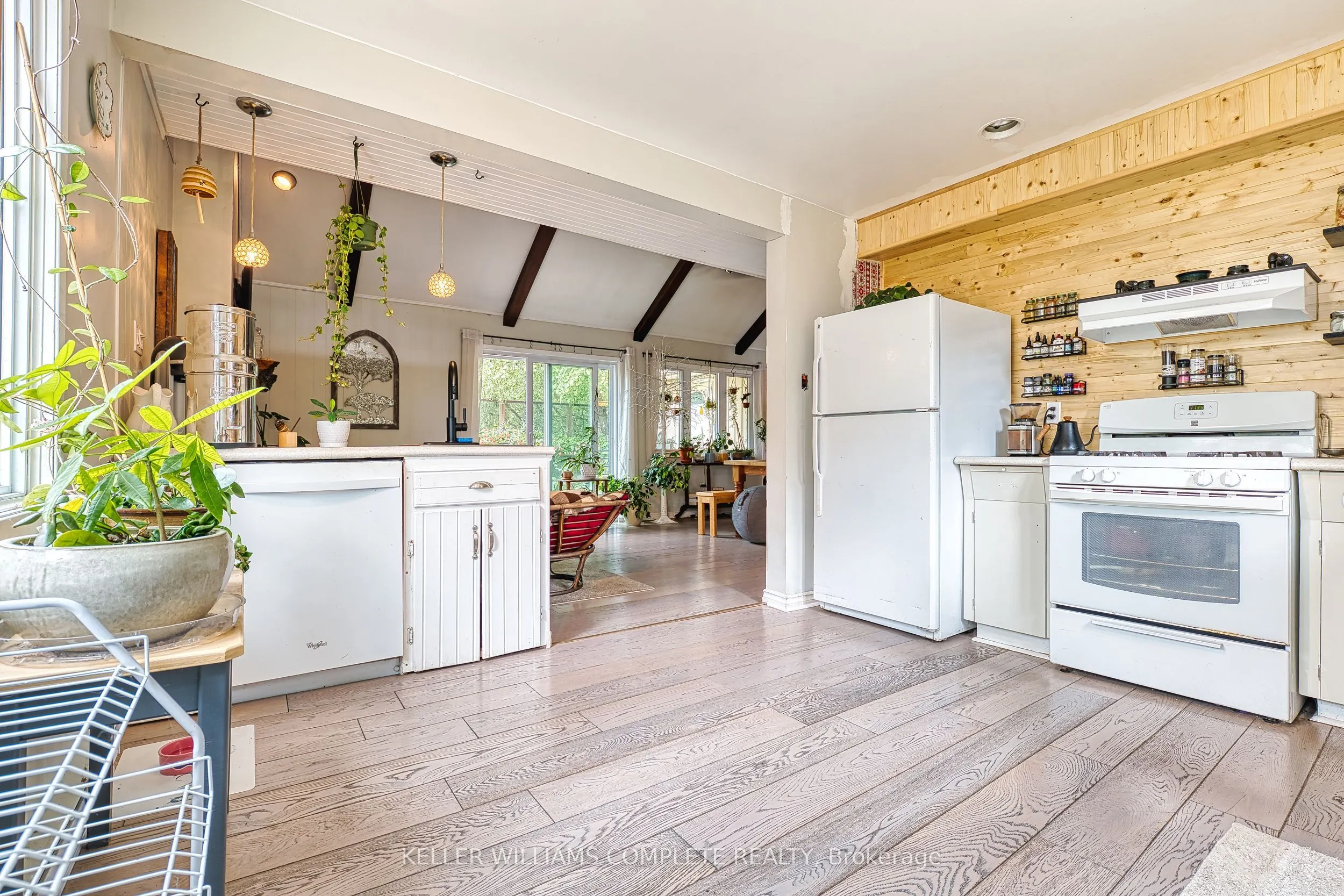 74434 Woodland Drive