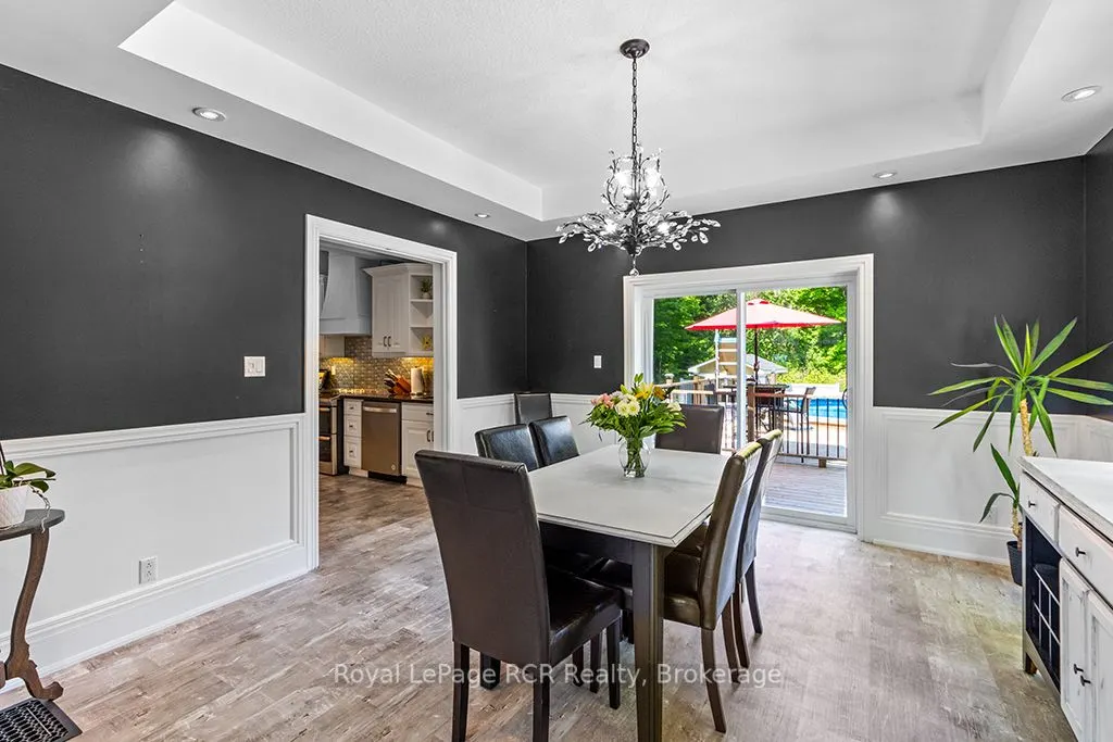 136 Queen Street W