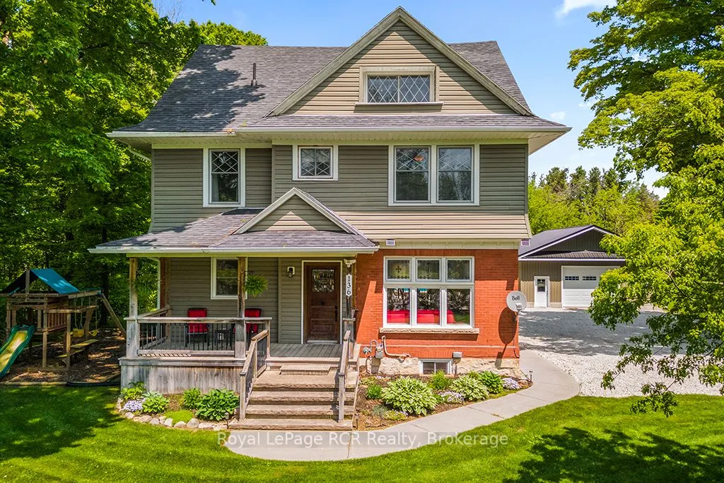 136 Queen Street W