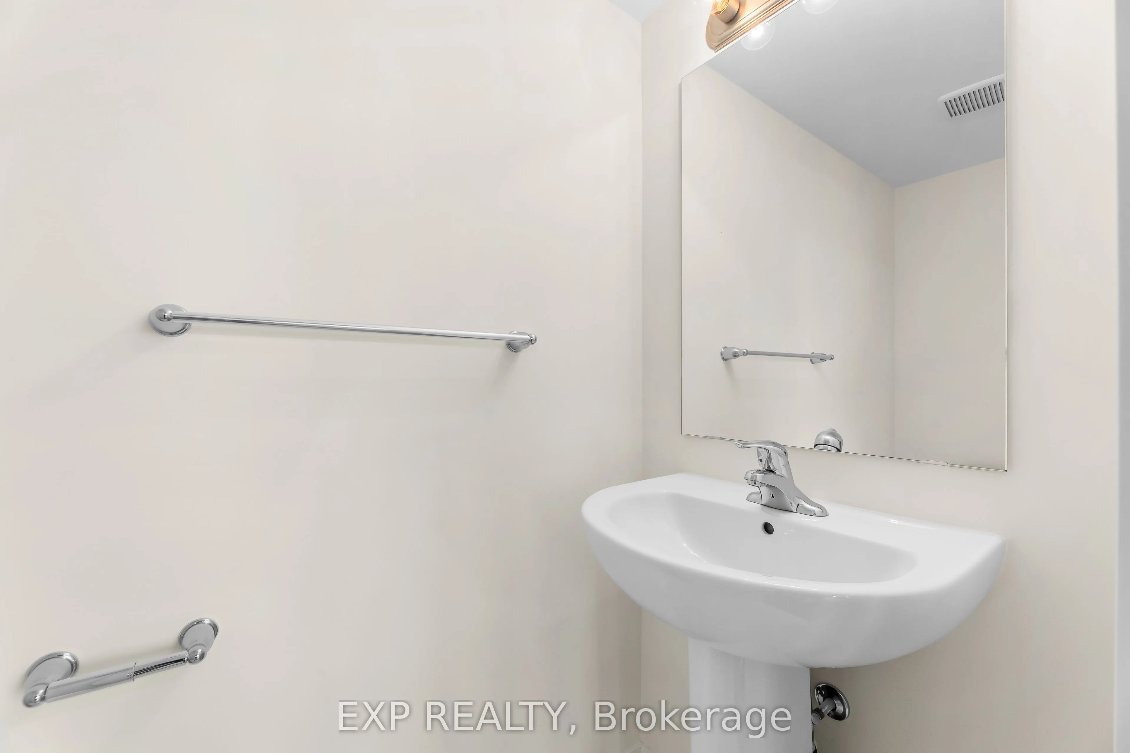 160 Densmore Road, #703