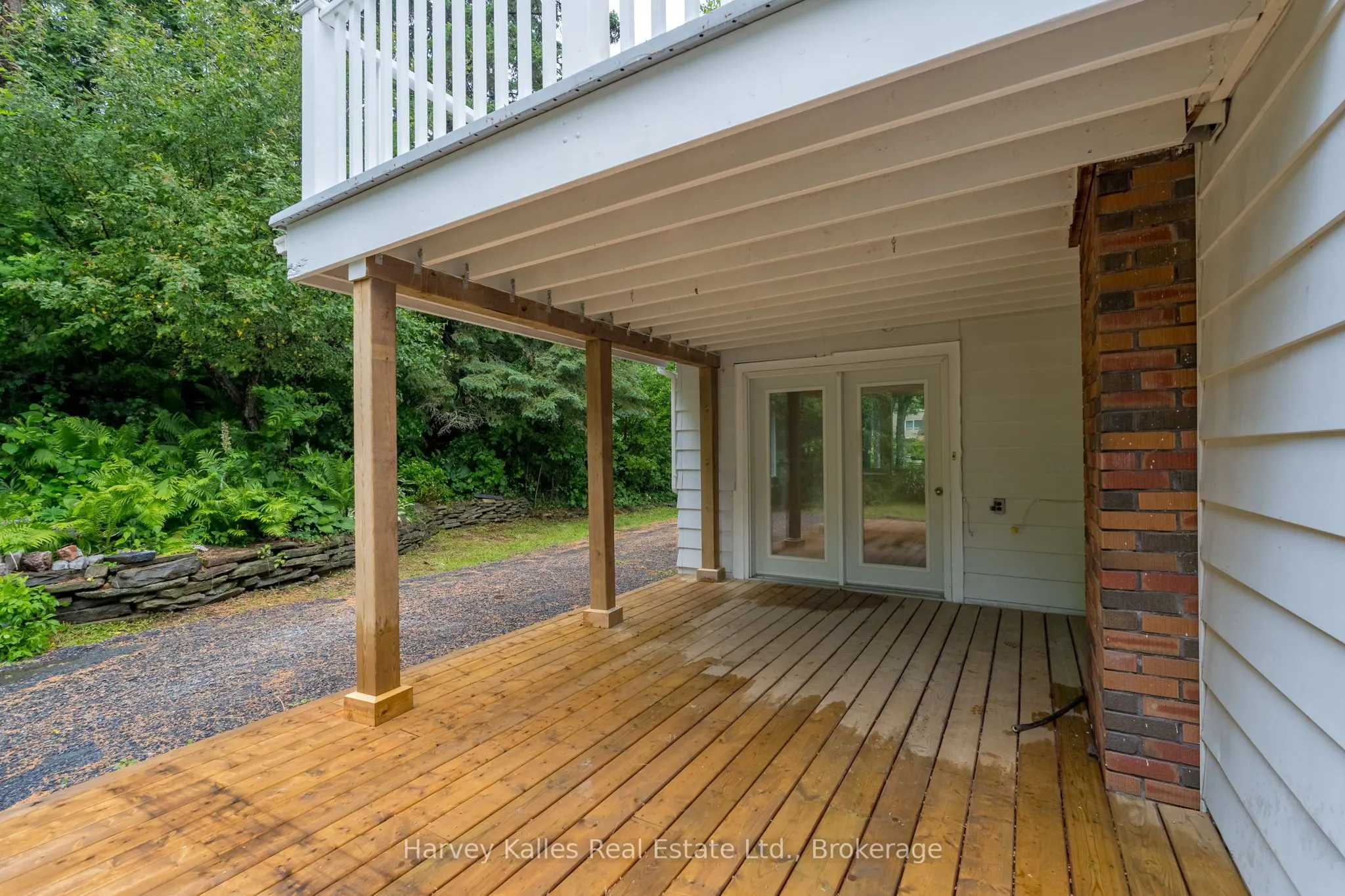 16 Manominee Street