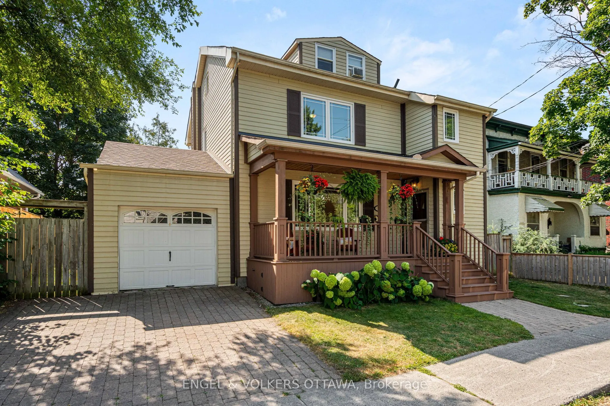 14 Cameron Avenue