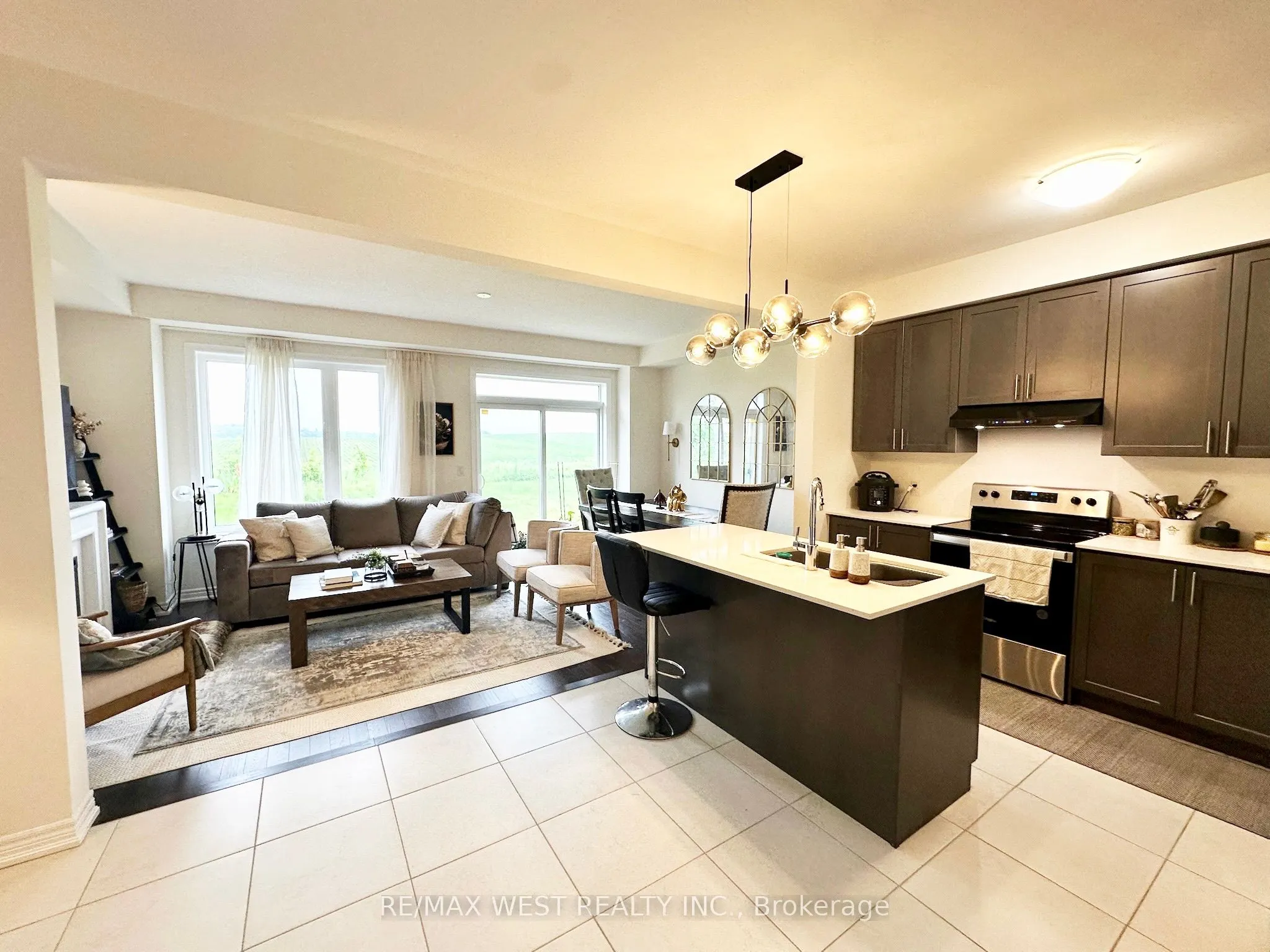 192 broadacre Drive