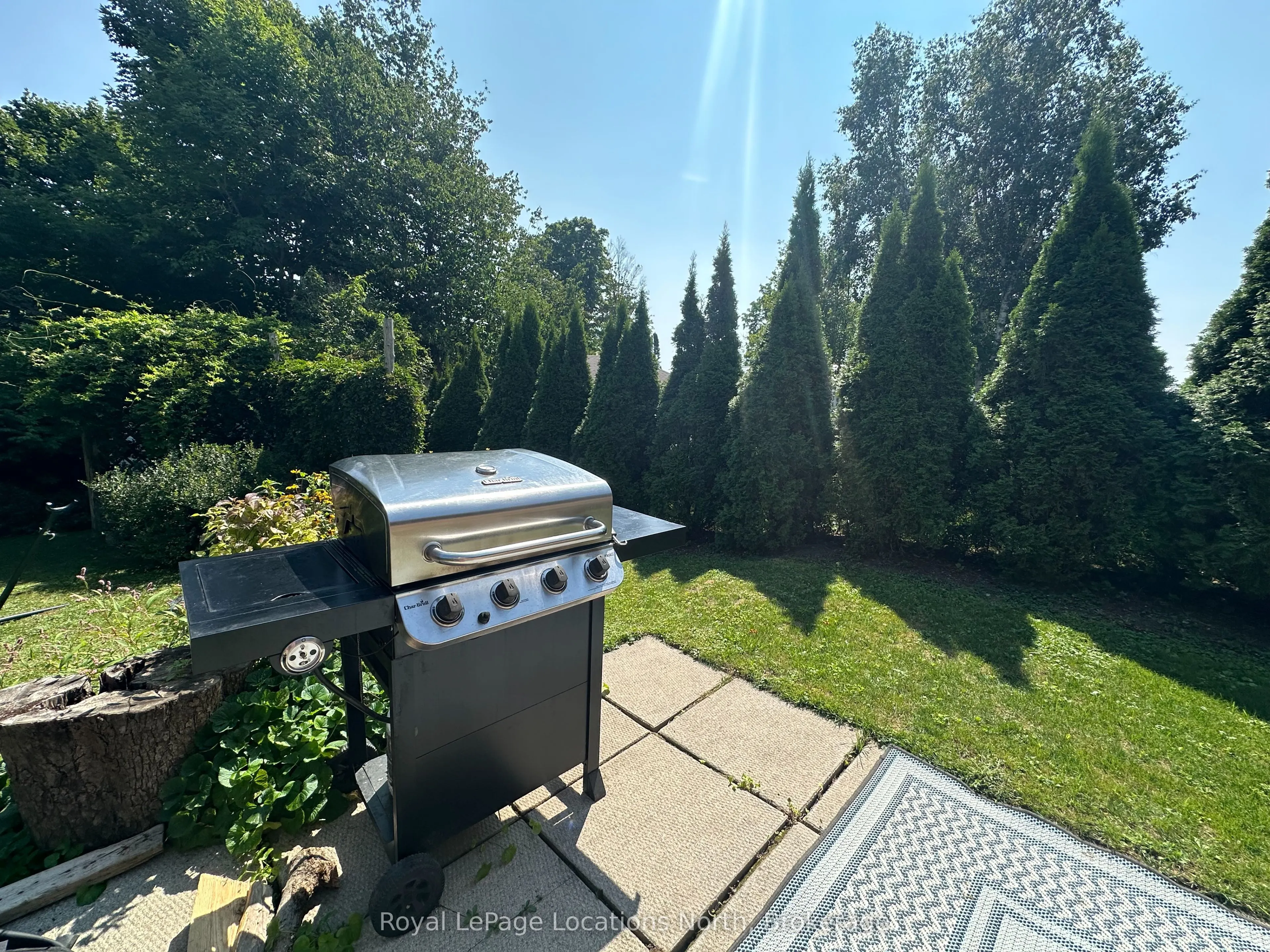 245 Pearson Street N
