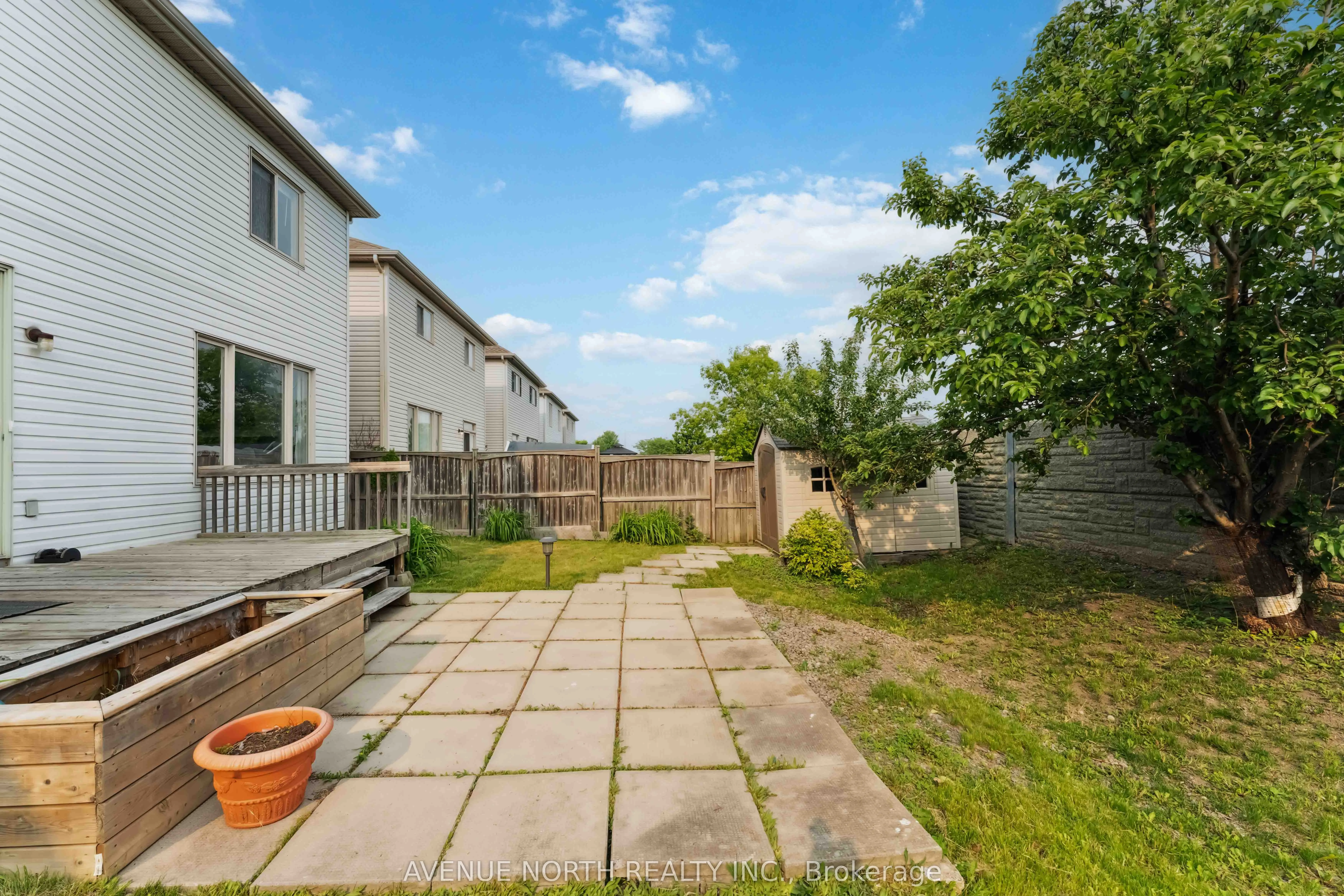 272 Trail Side Circle
