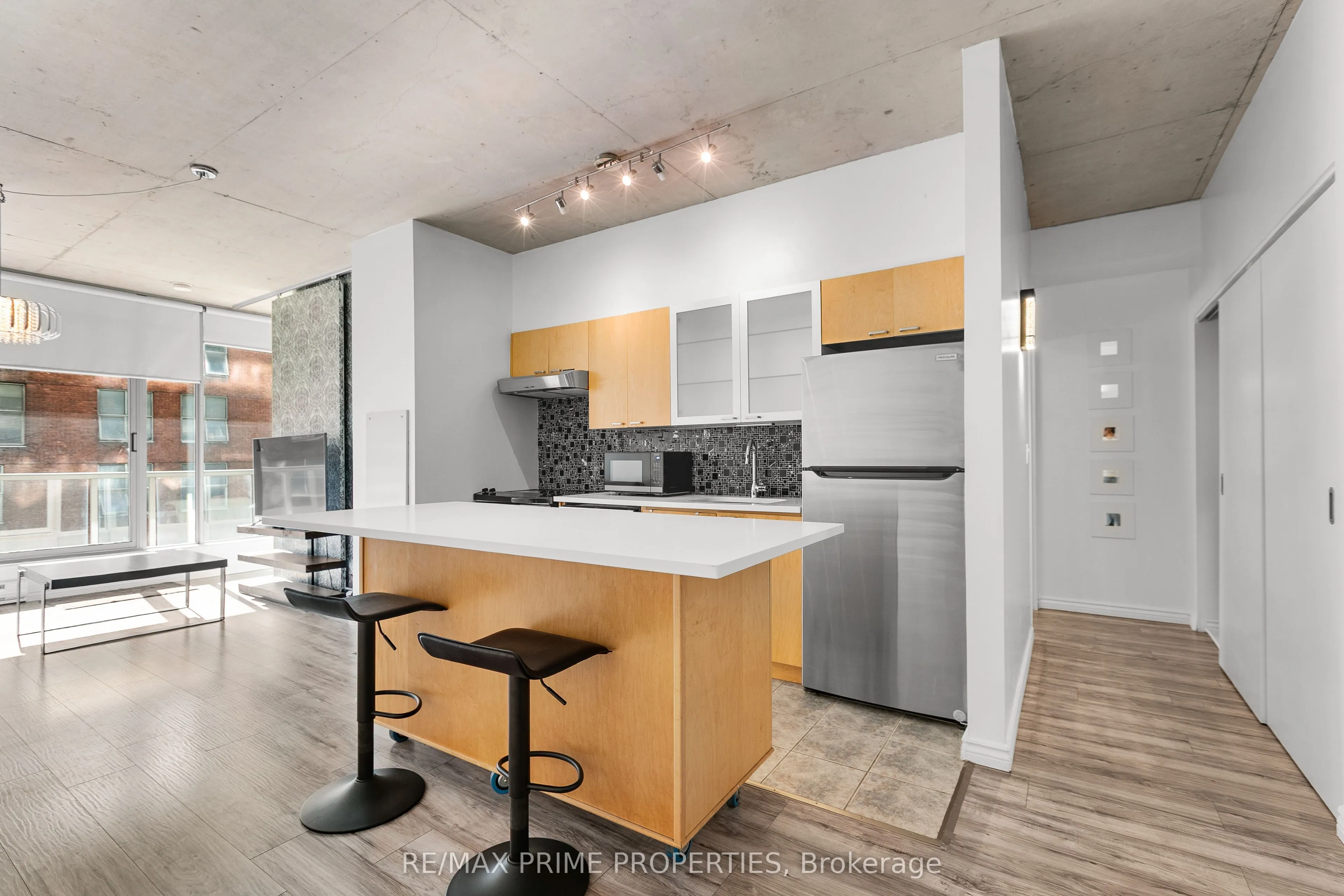 383 Cumberland Street, #311