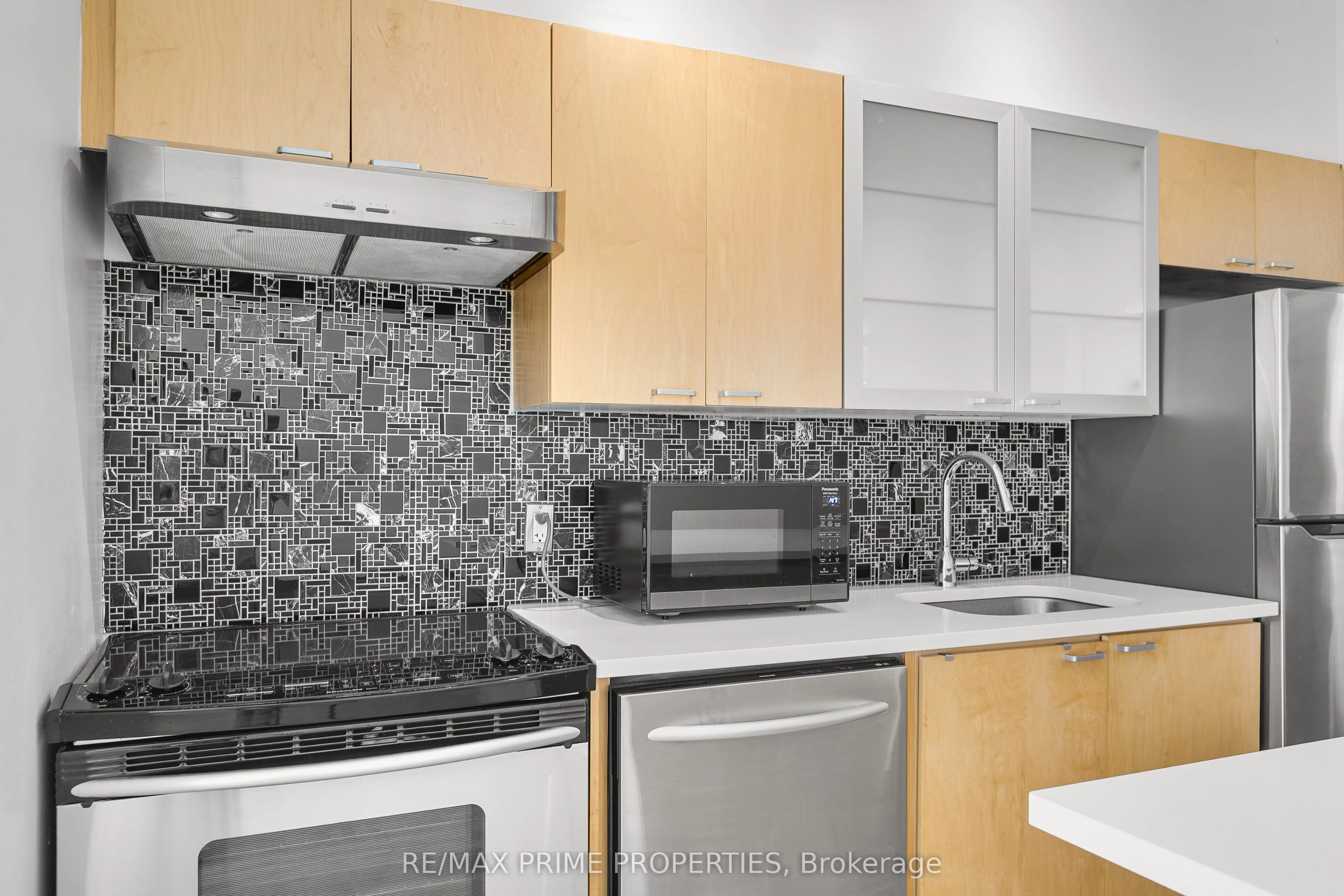 383 Cumberland Street, #311