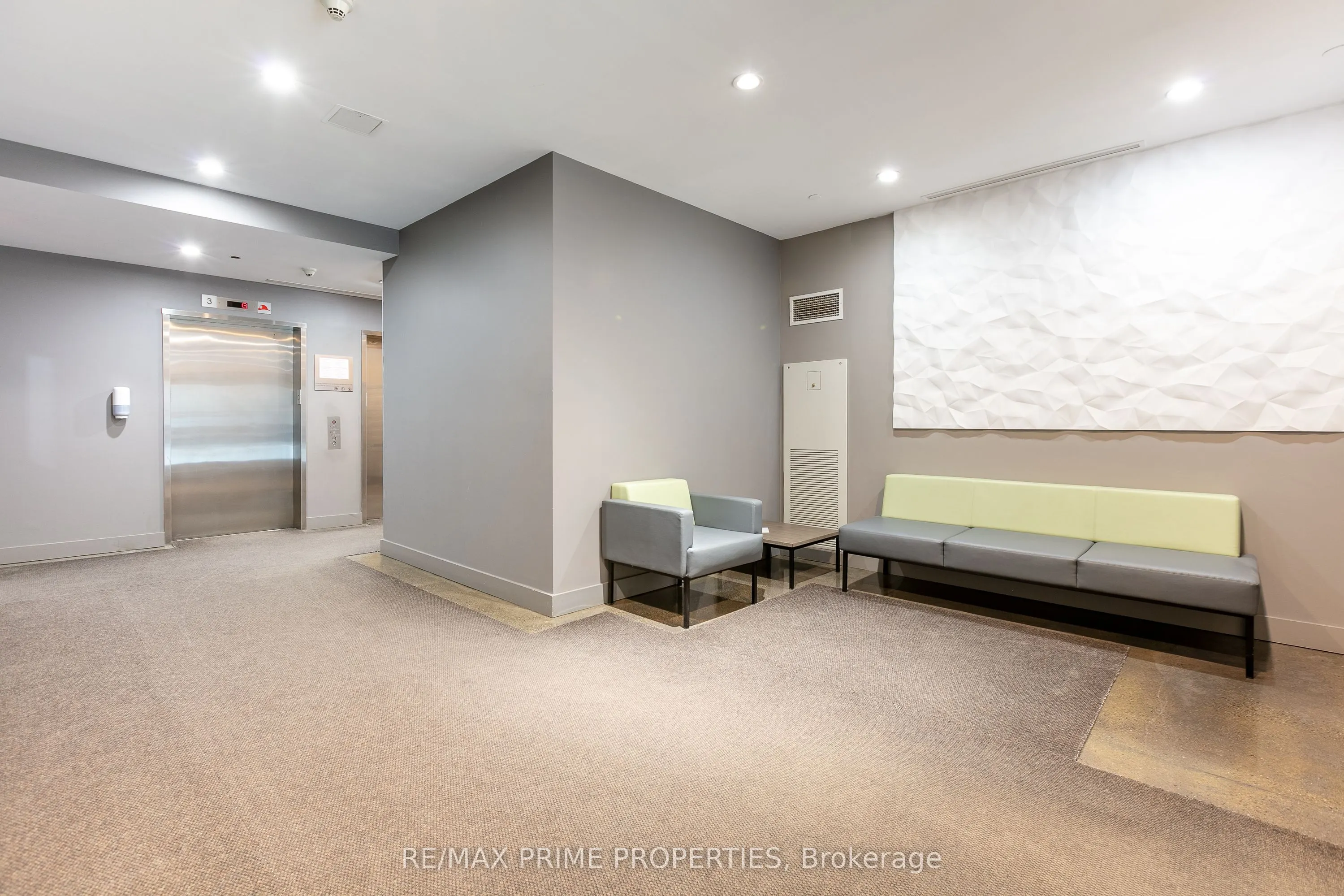 383 Cumberland Street, #311