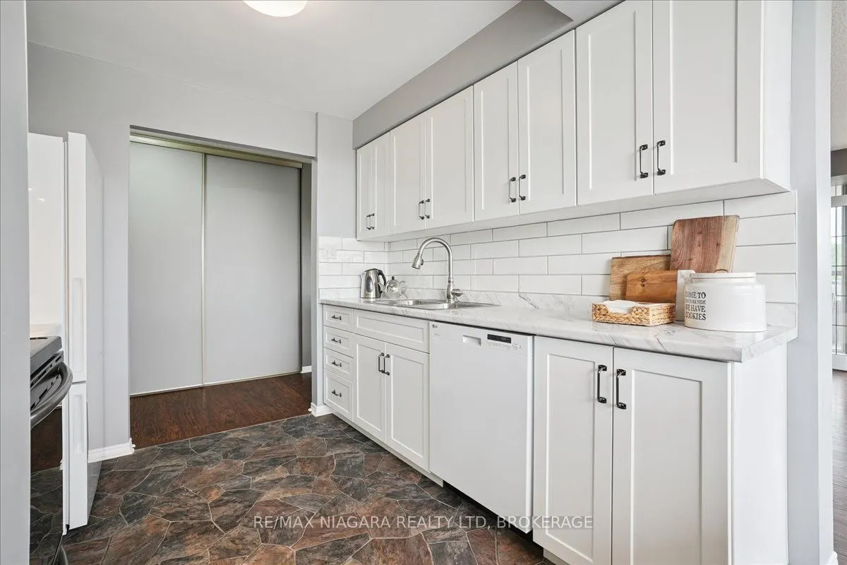 5100 Dorchester Road, #608