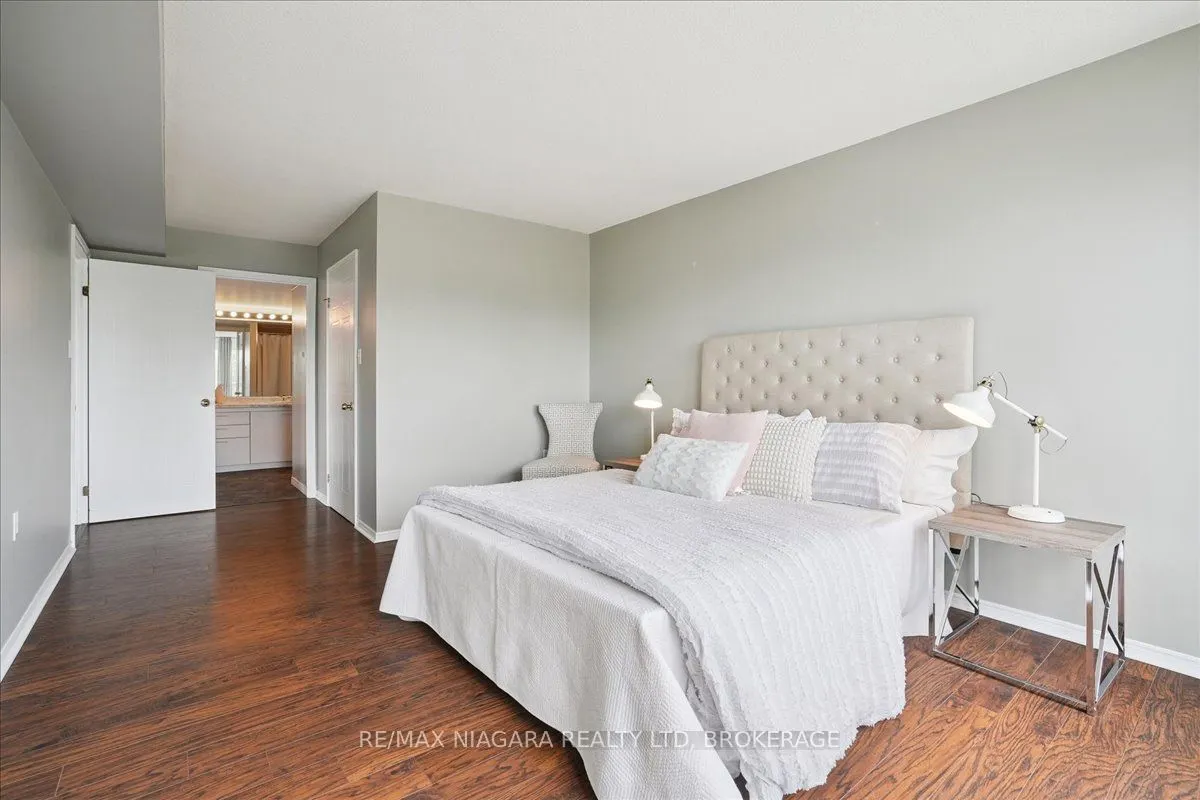 5100 Dorchester Road, #608