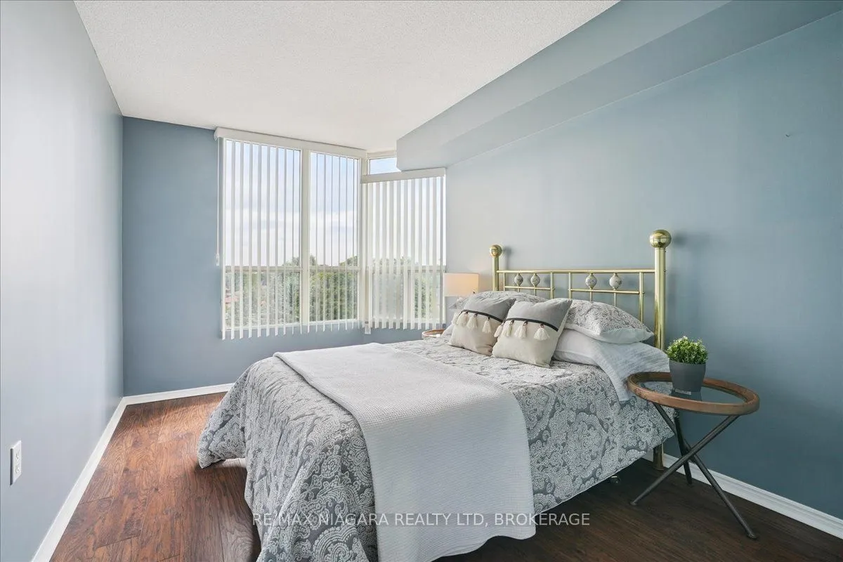 5100 Dorchester Road, #608