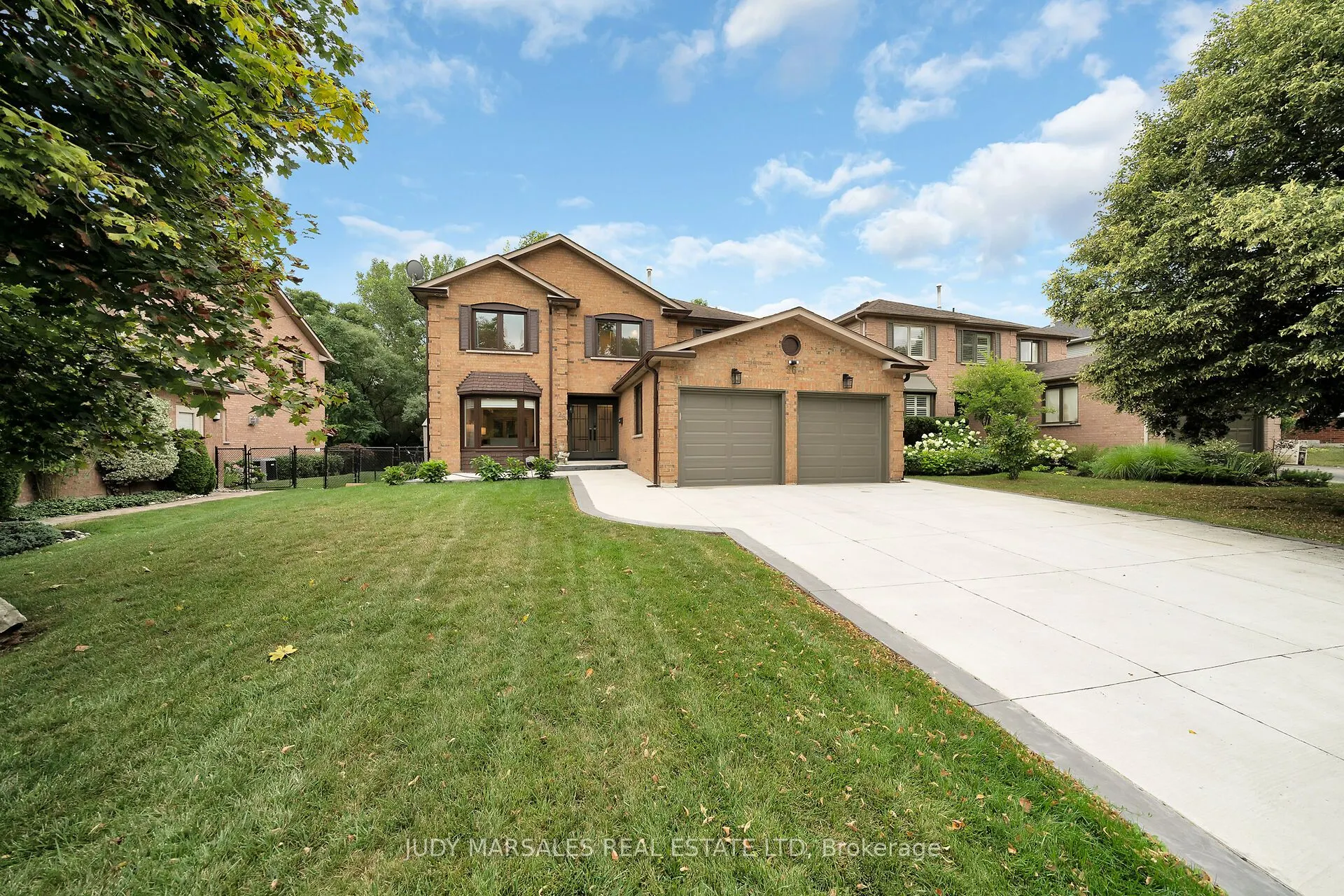 26 Huntingwood Avenue