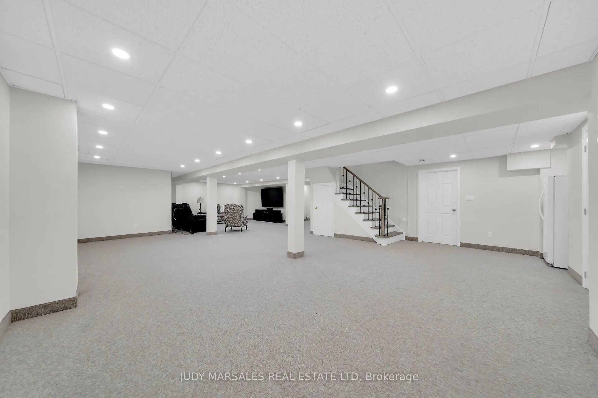 26 Huntingwood Avenue