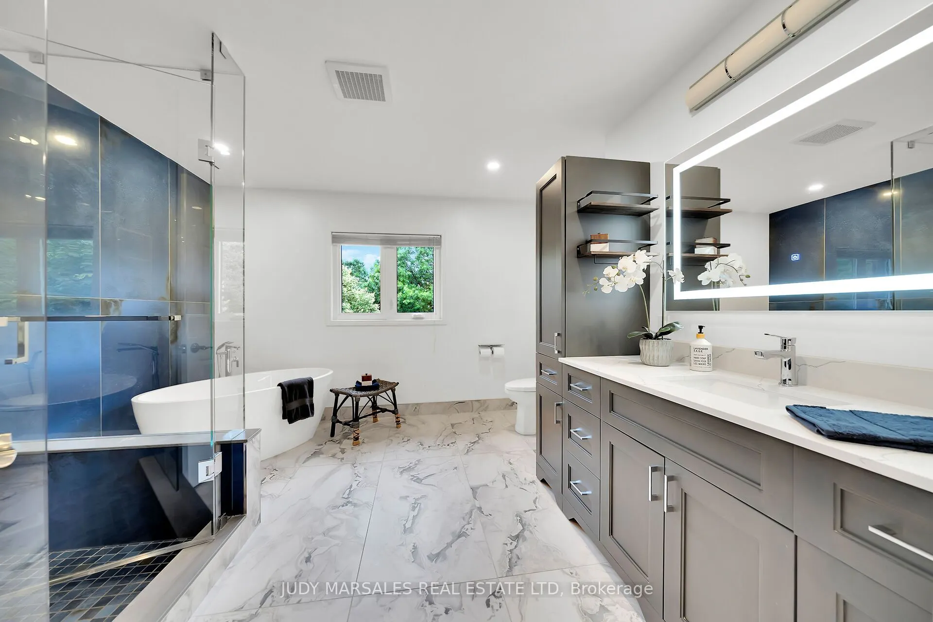 26 Huntingwood Avenue