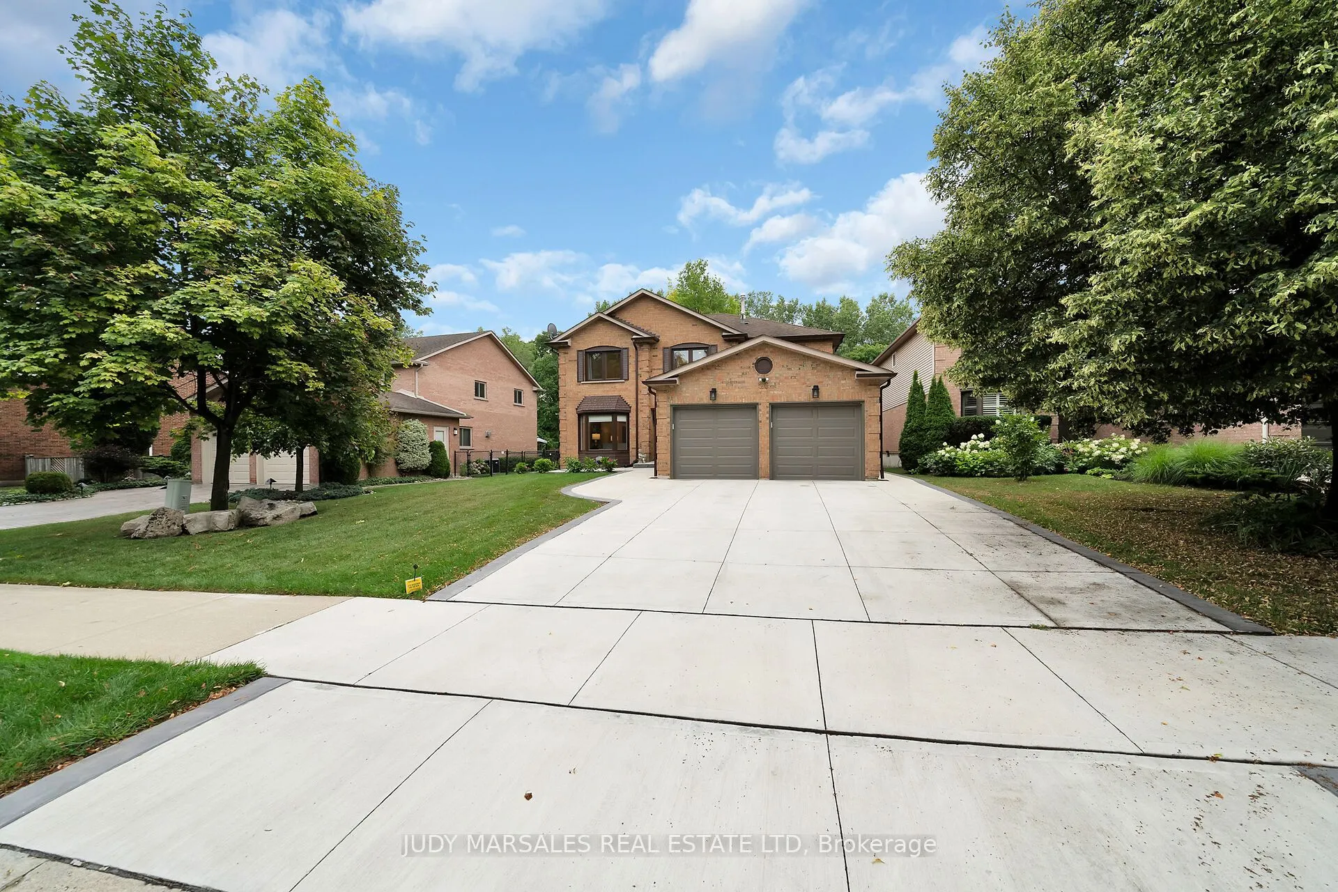 26 Huntingwood Avenue