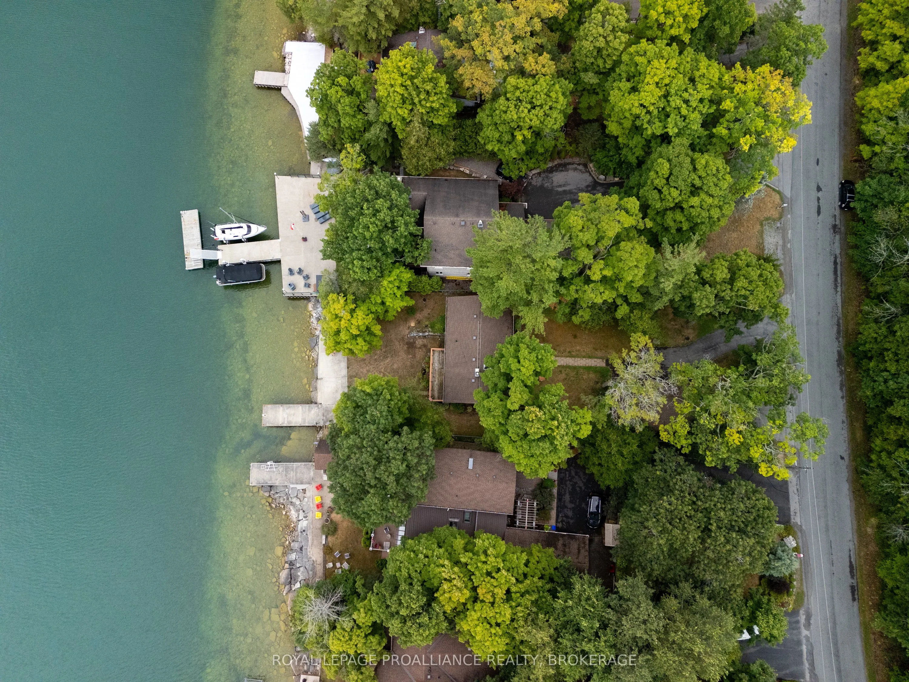 314 Nicholson Point Road