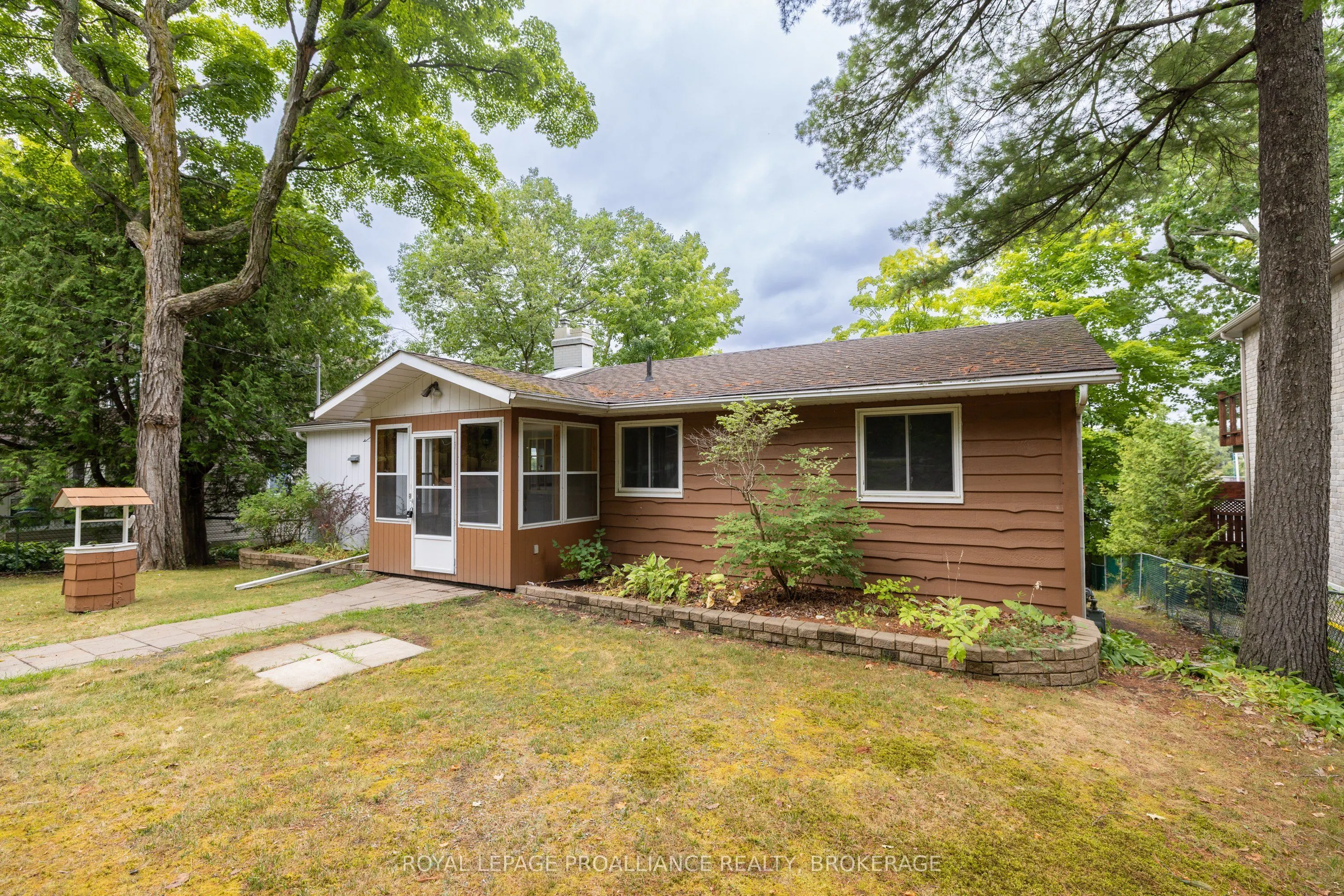 314 Nicholson Point Road