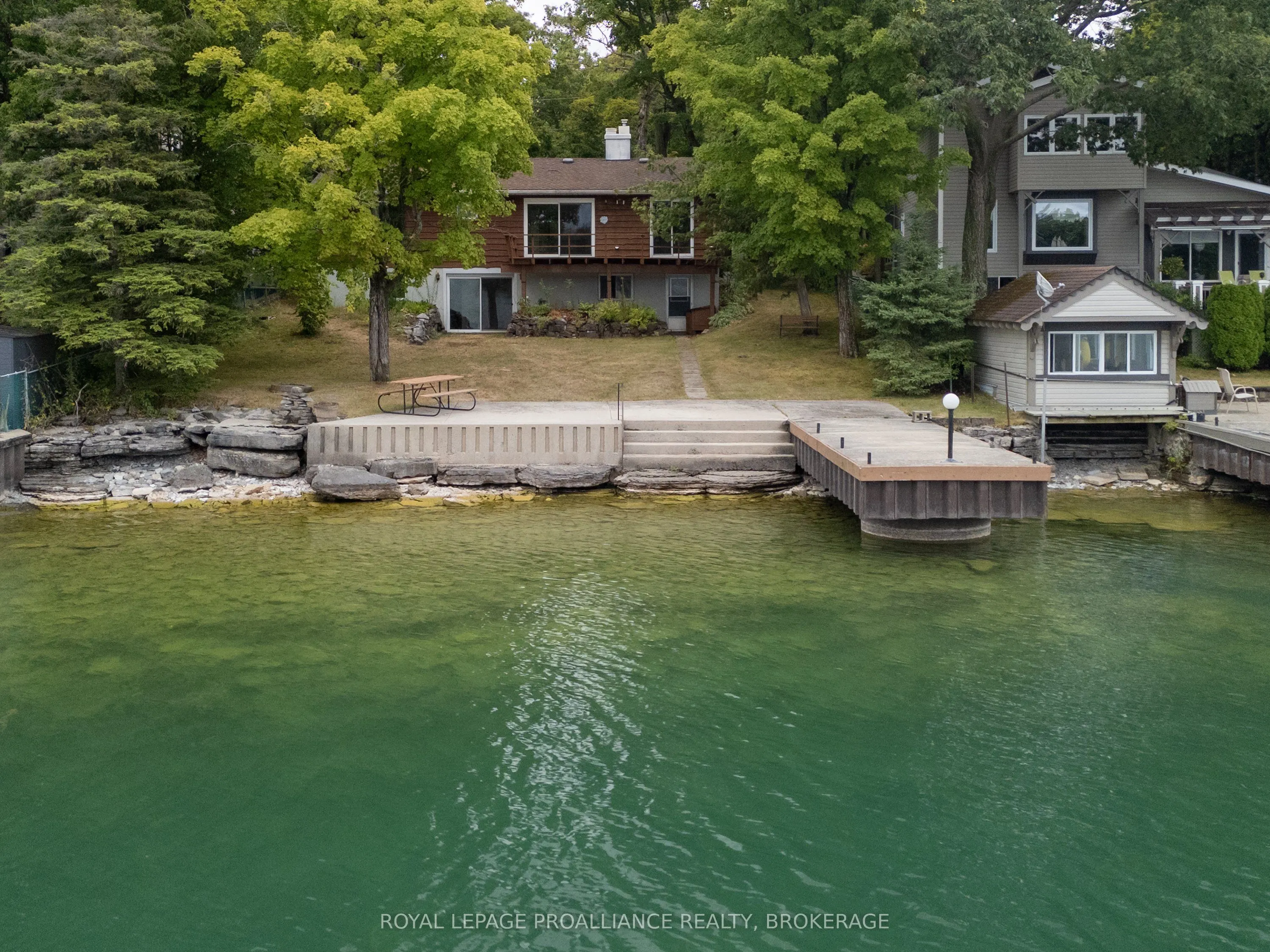 314 Nicholson Point Road