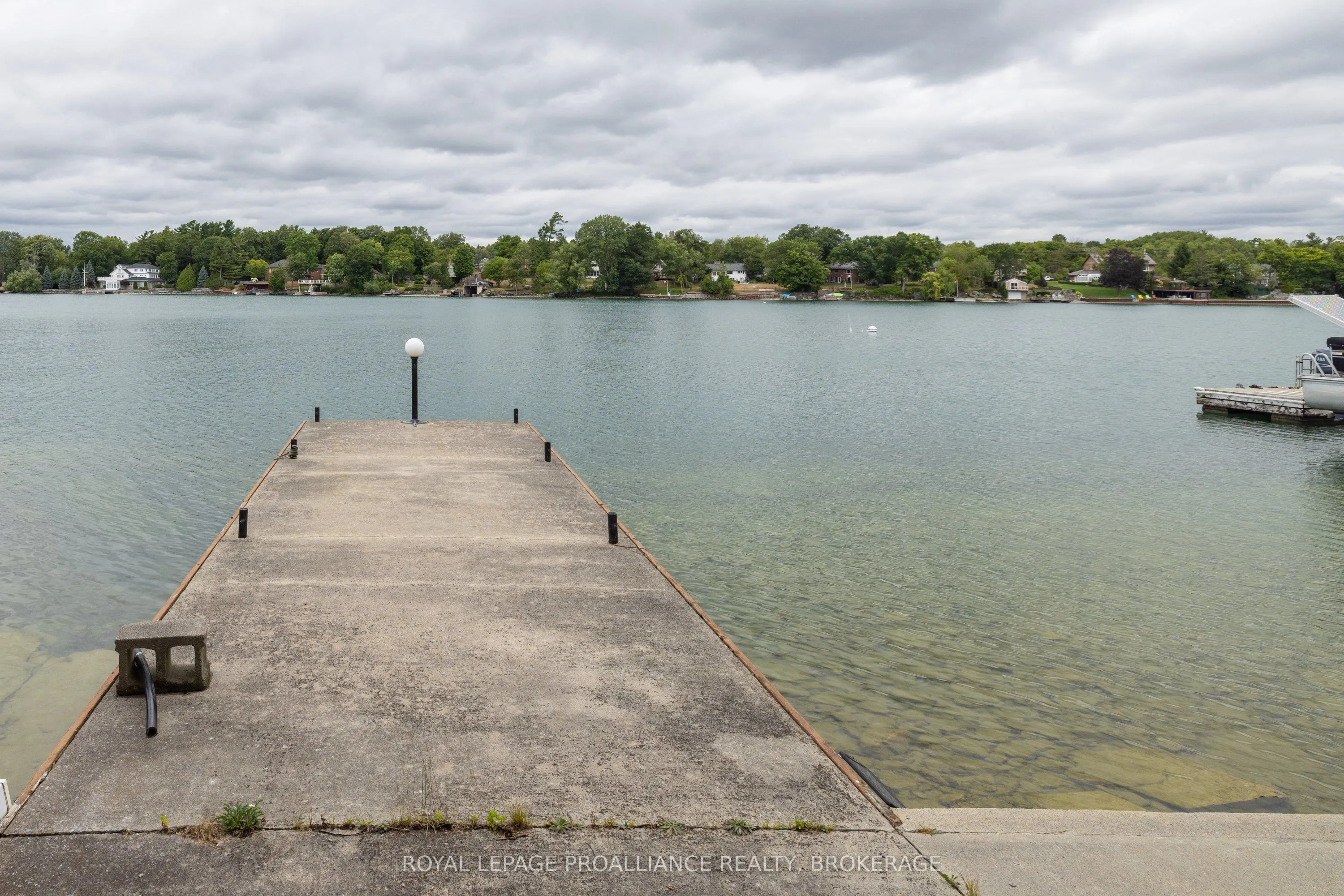 314 Nicholson Point Road