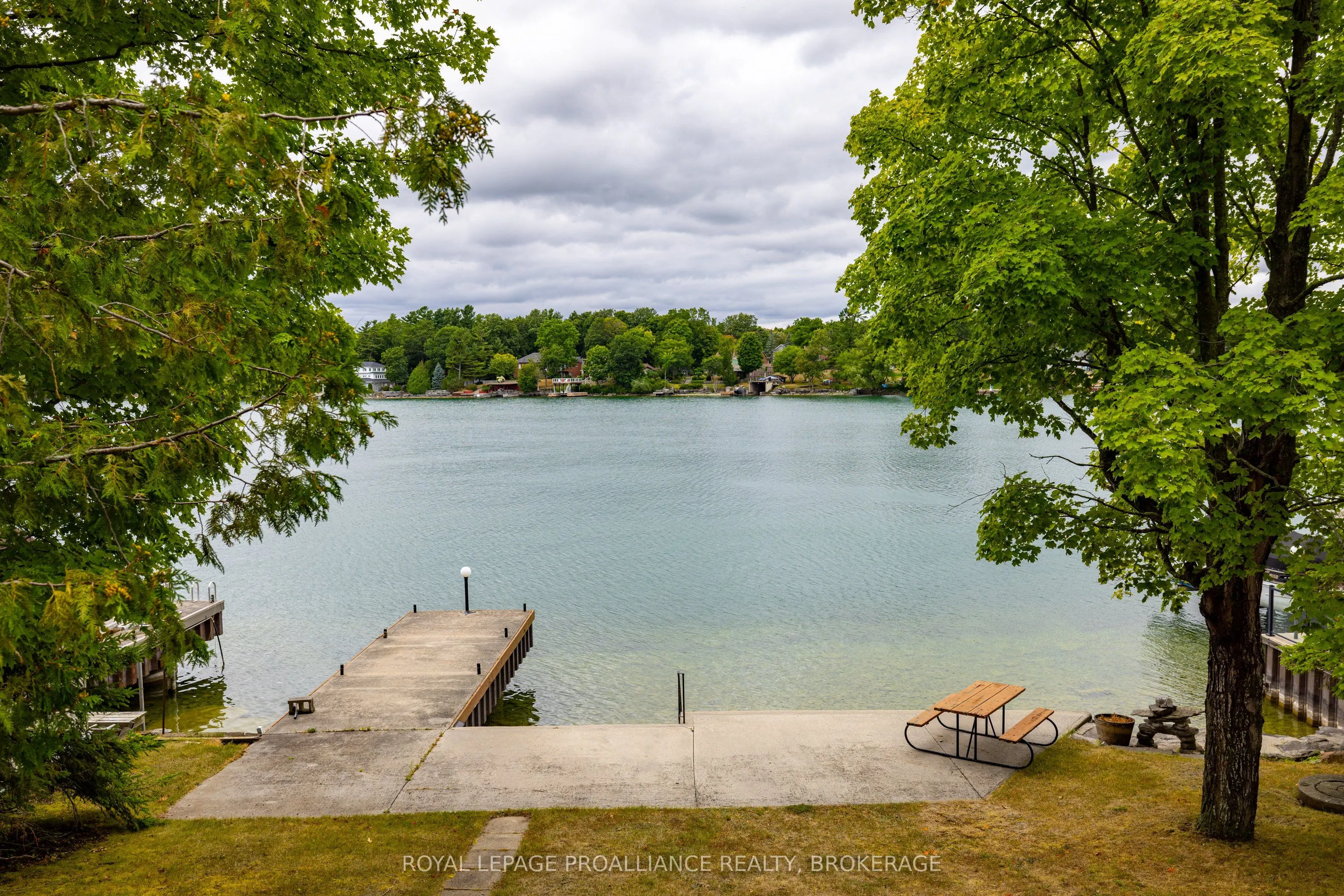 314 Nicholson Point Road