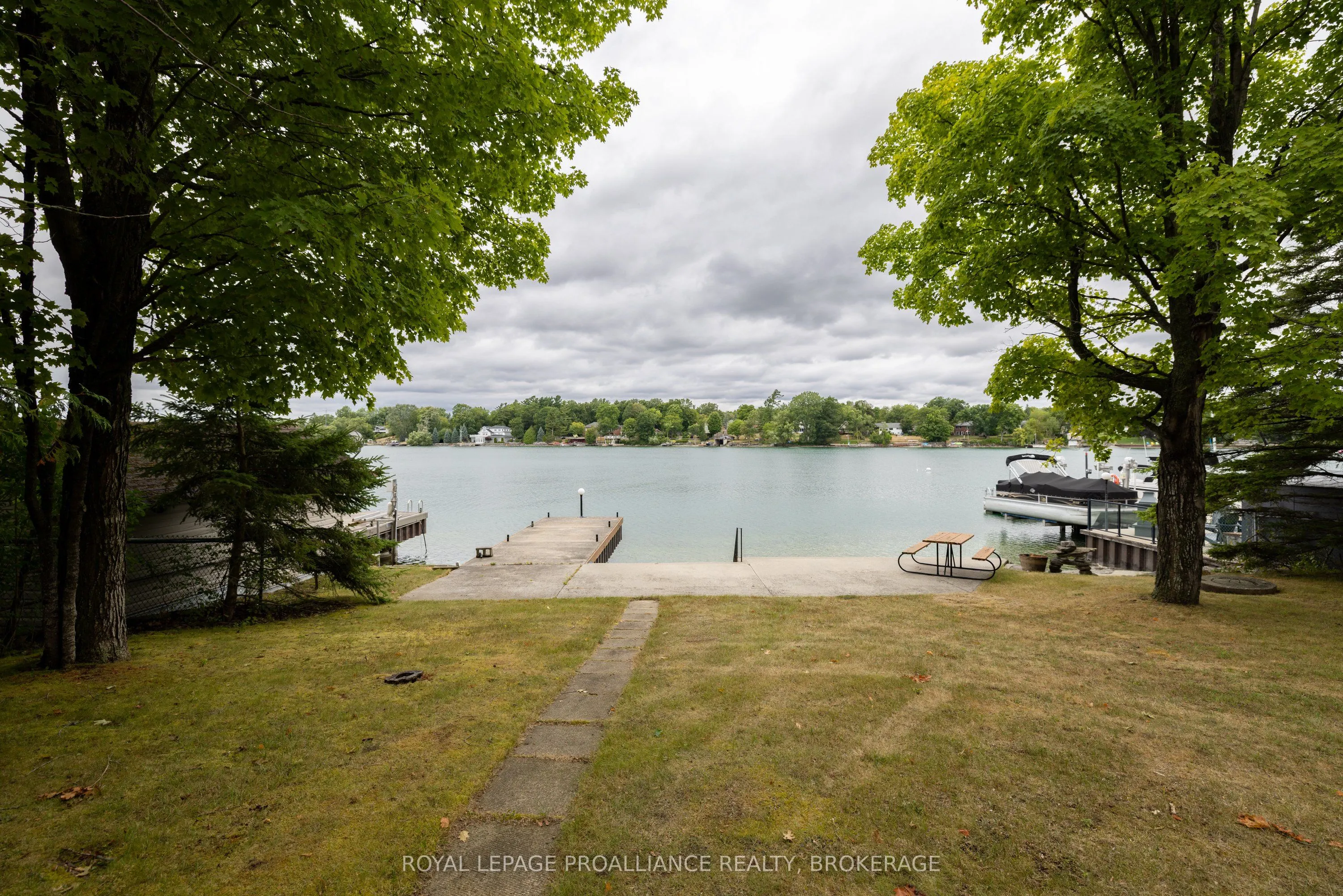 314 Nicholson Point Road