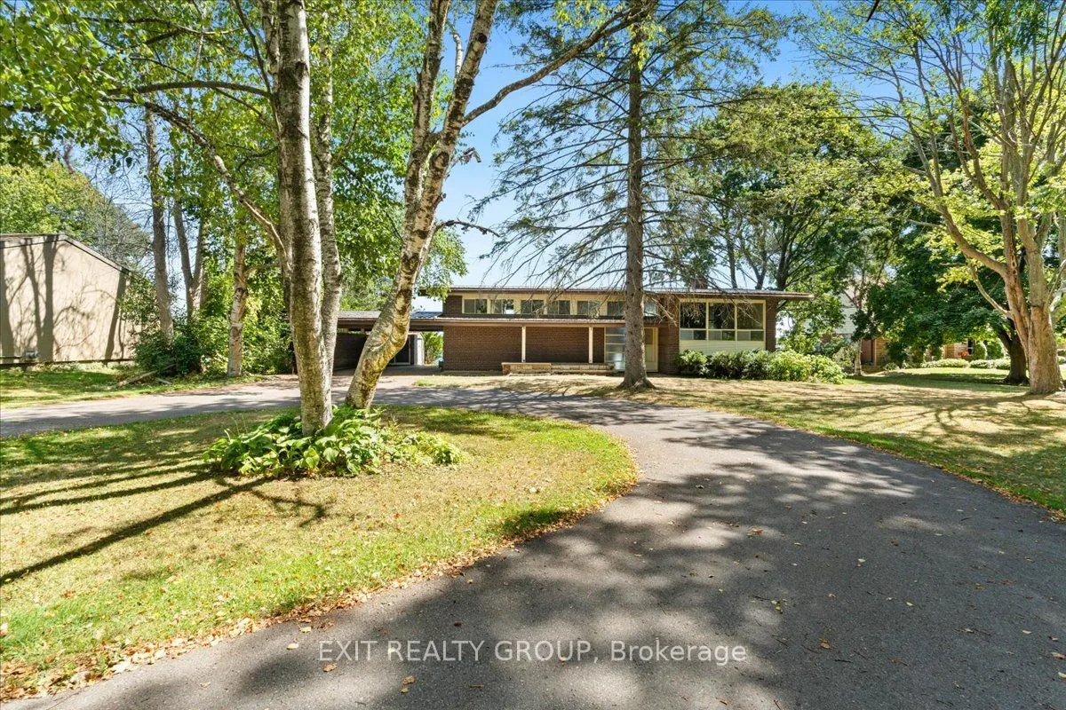 22649 Loyalist Parkway
