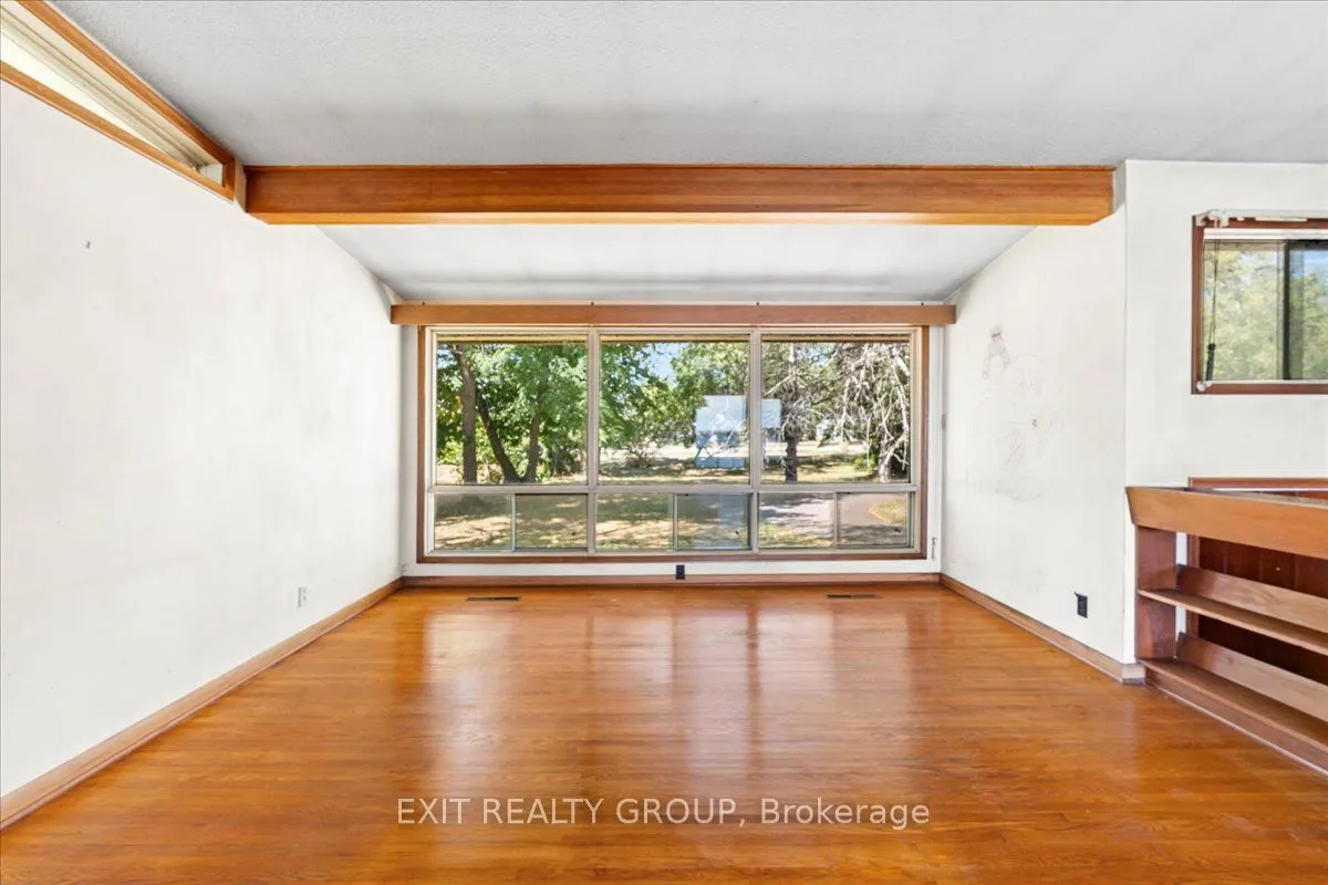 22649 Loyalist Parkway