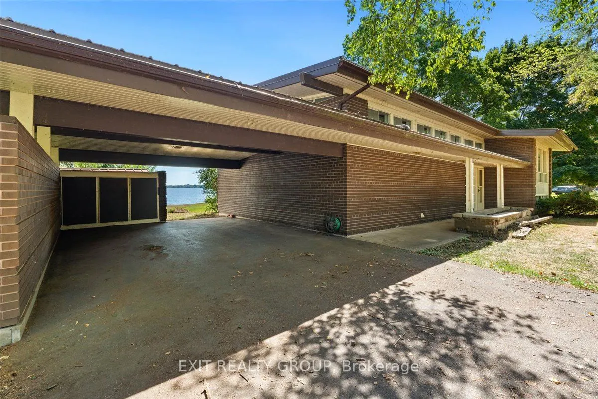 22649 Loyalist Parkway