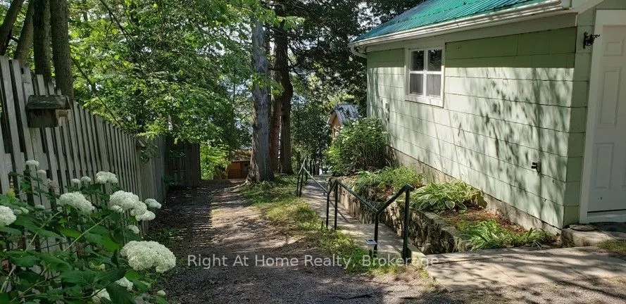 4352 R43 Road