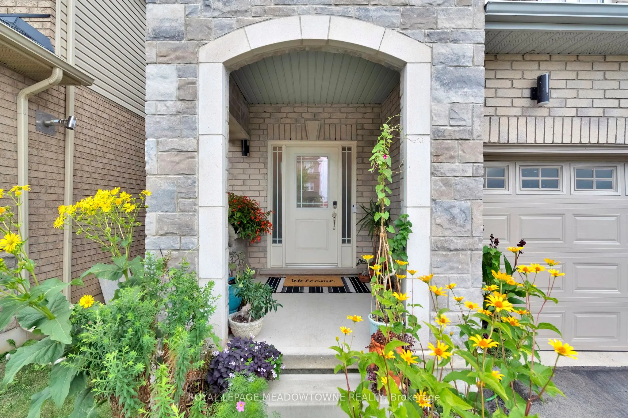 266 Dalgleish Trail