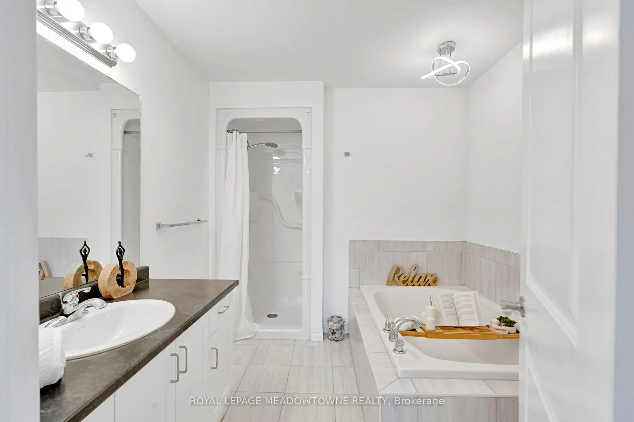 266 Dalgleish Trail