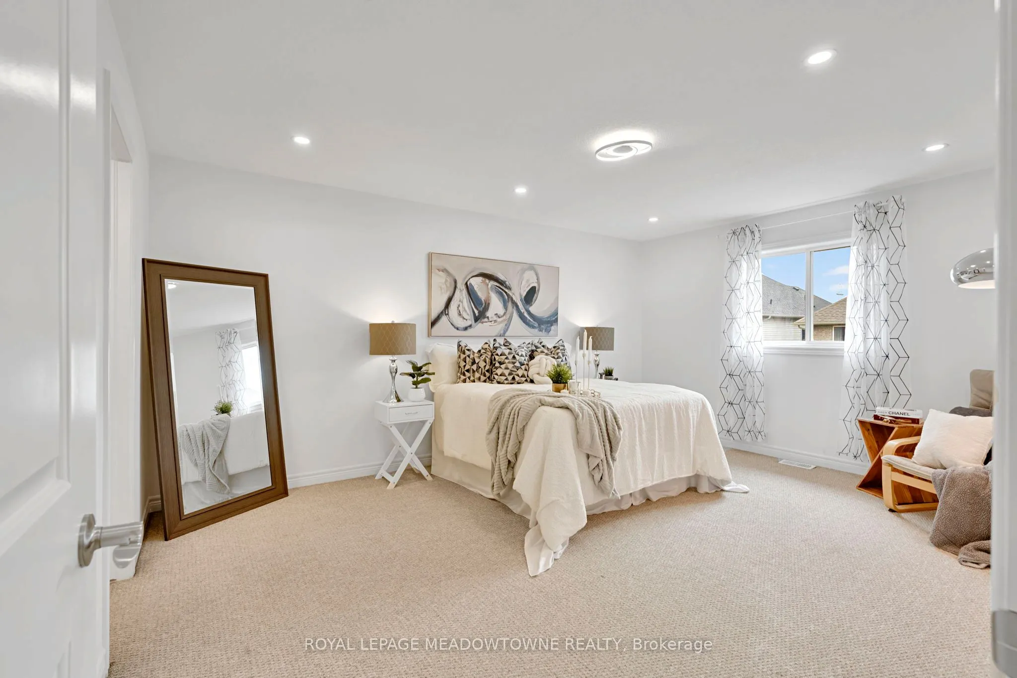 266 Dalgleish Trail