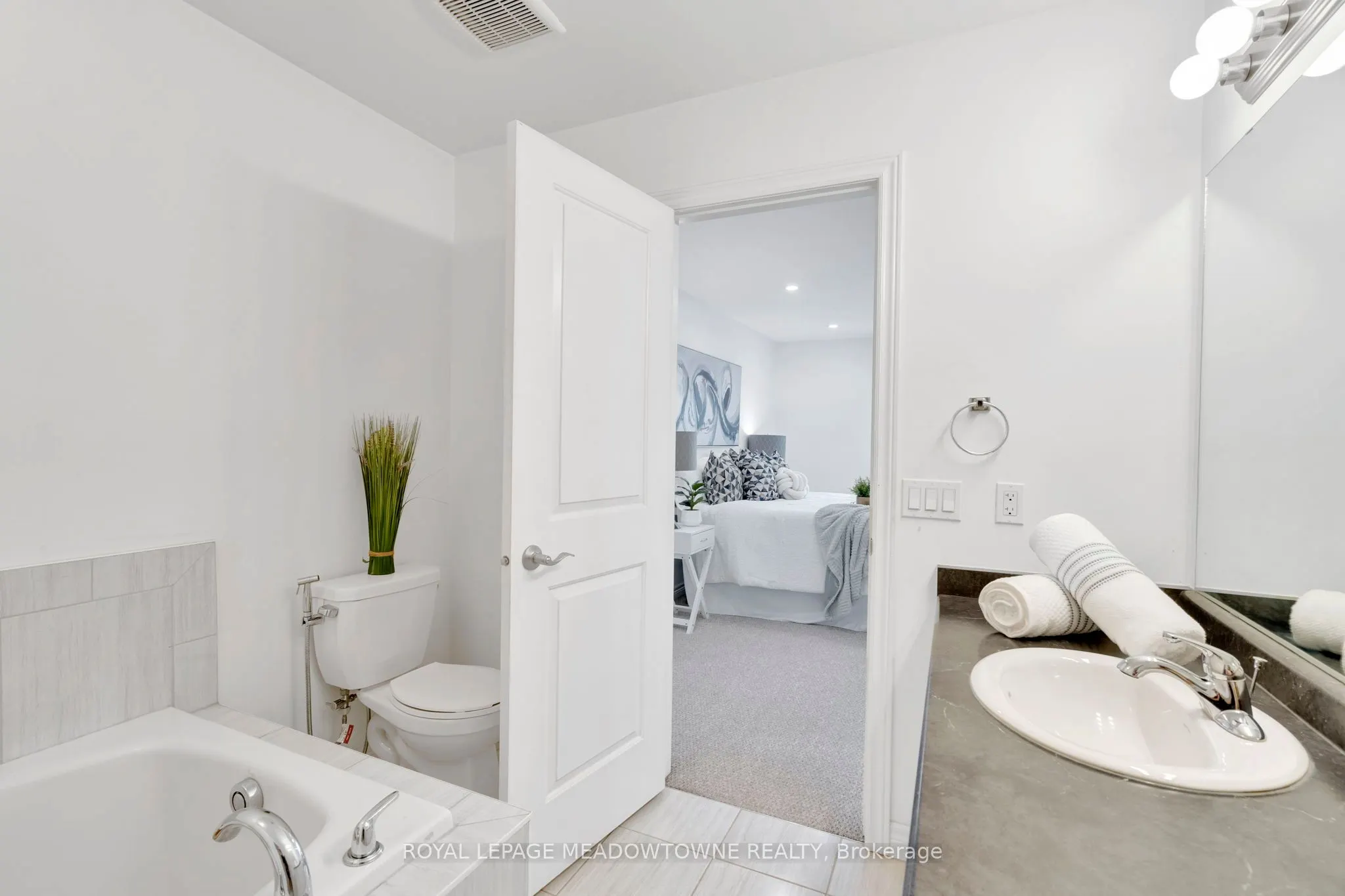266 Dalgleish Trail
