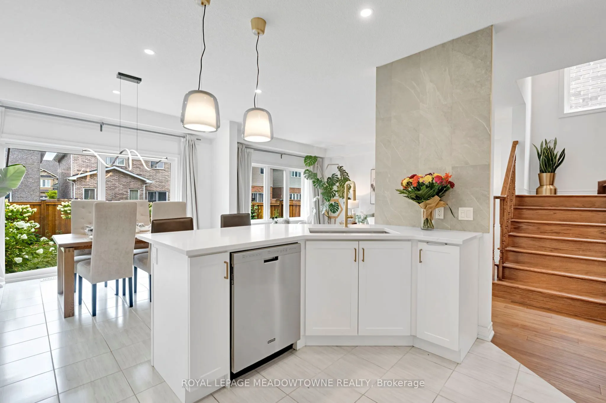 266 Dalgleish Trail
