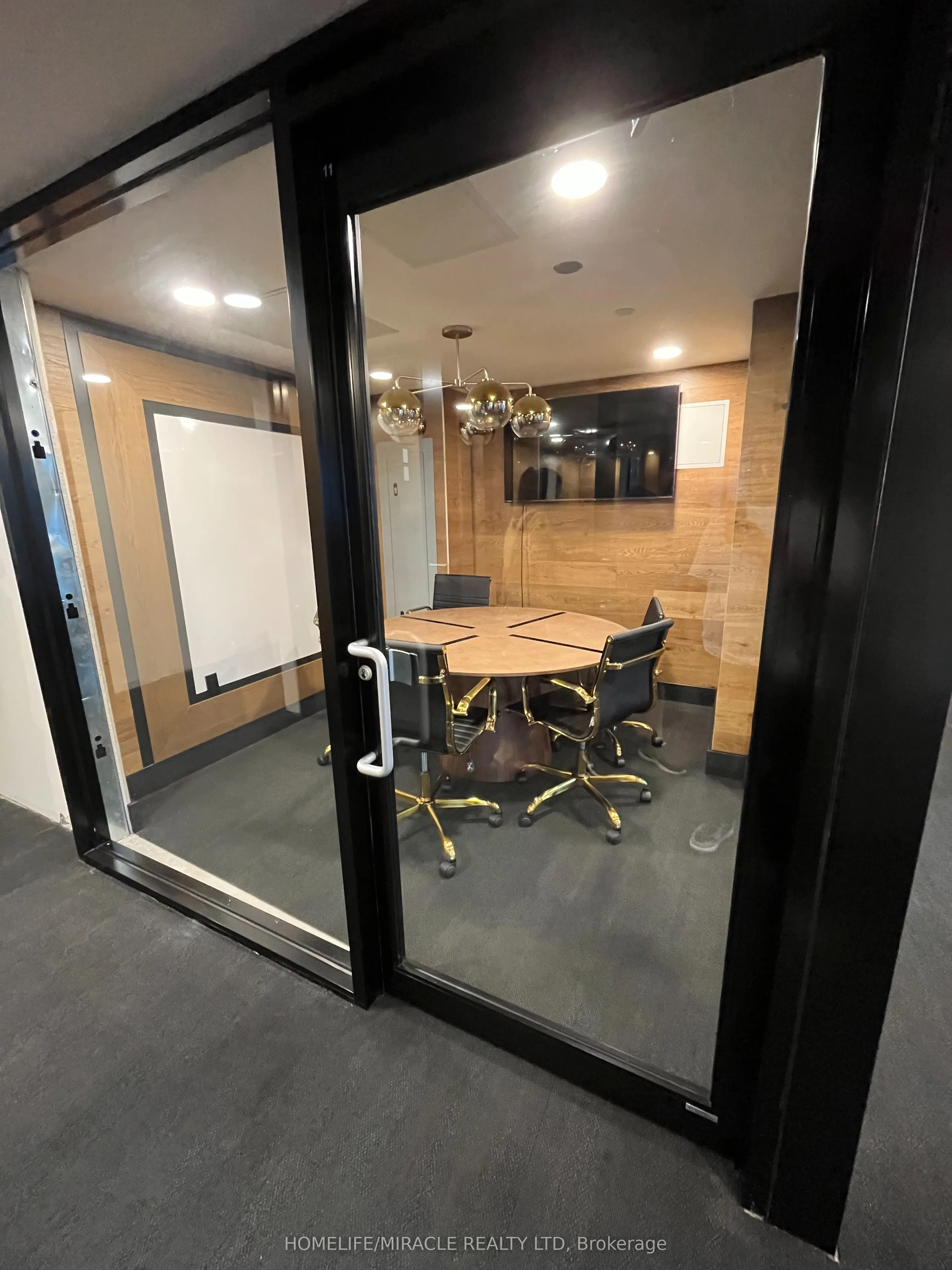 145 Columbia Street W, #1711