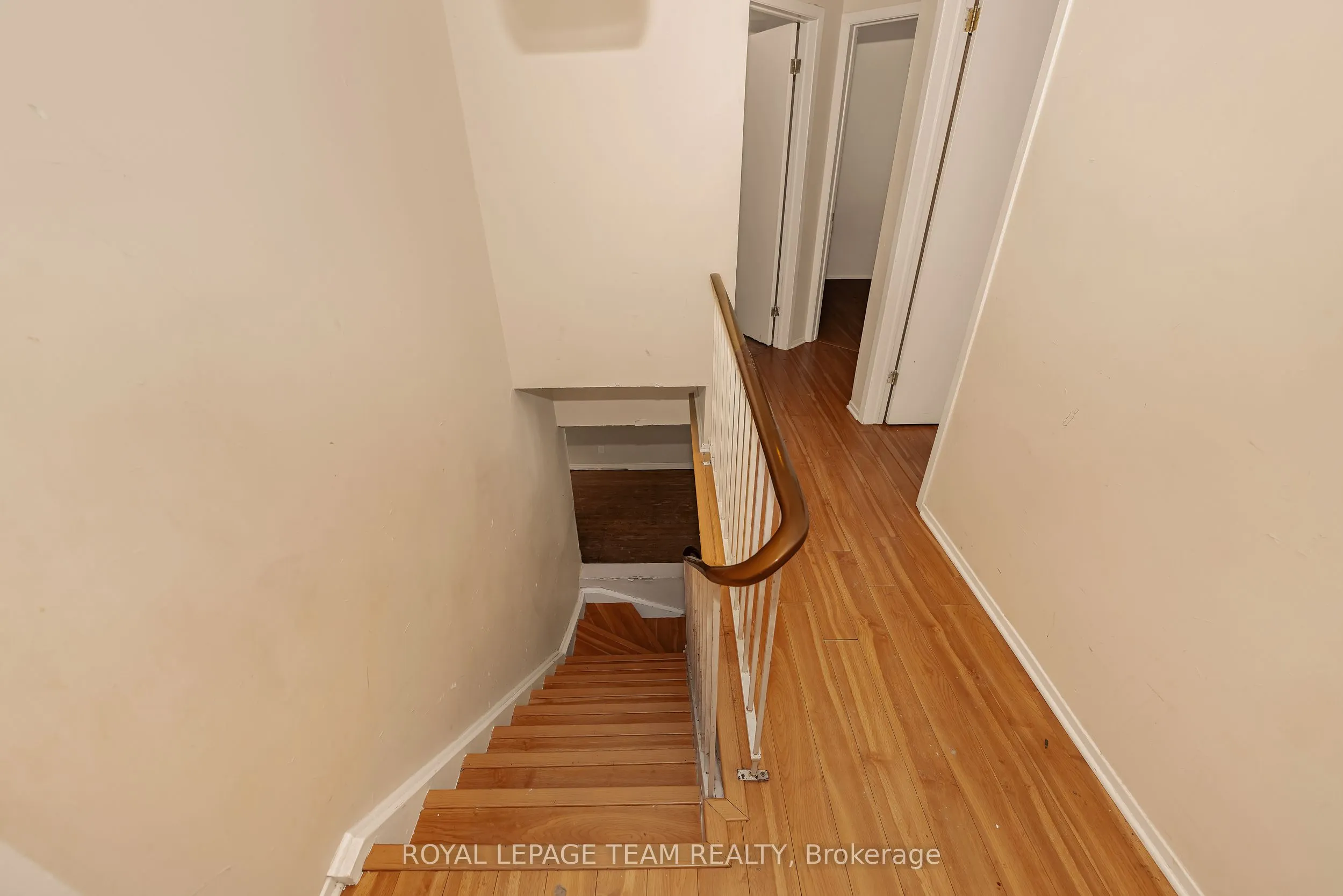 1843 Brousseau Crescent