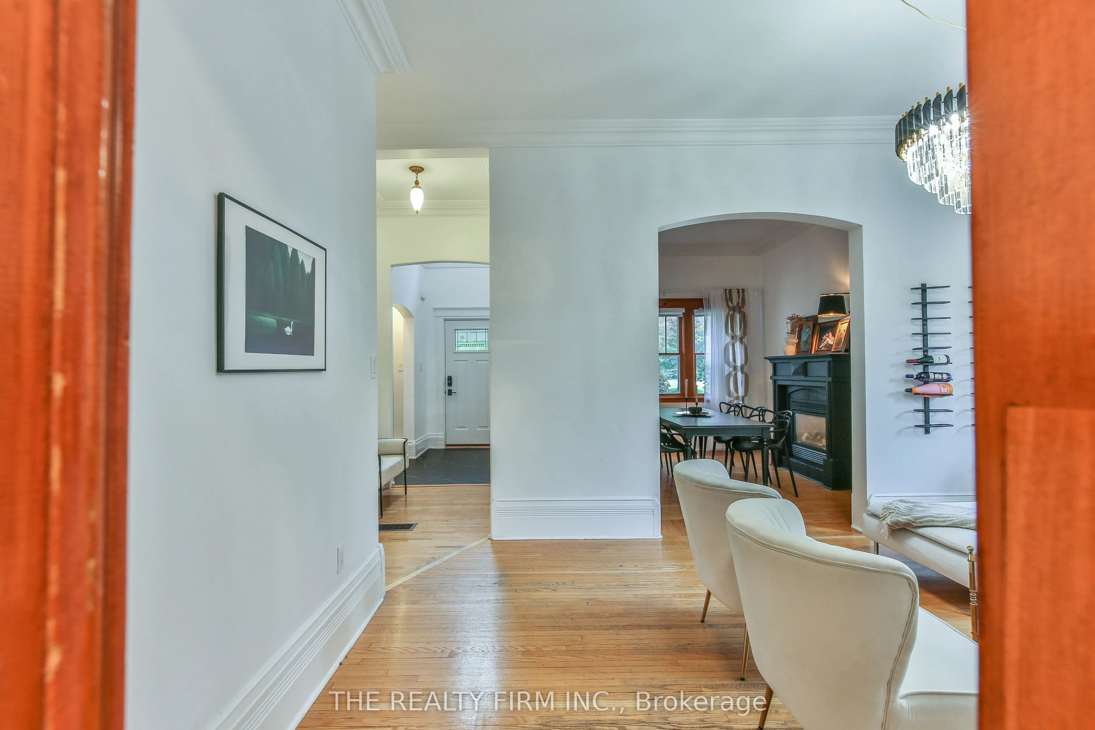 9 East Avenue