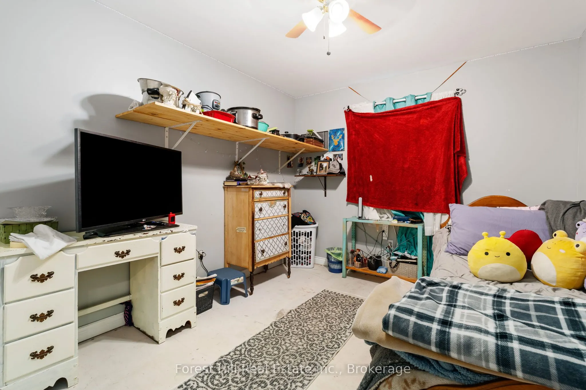 12 Crestview Drive