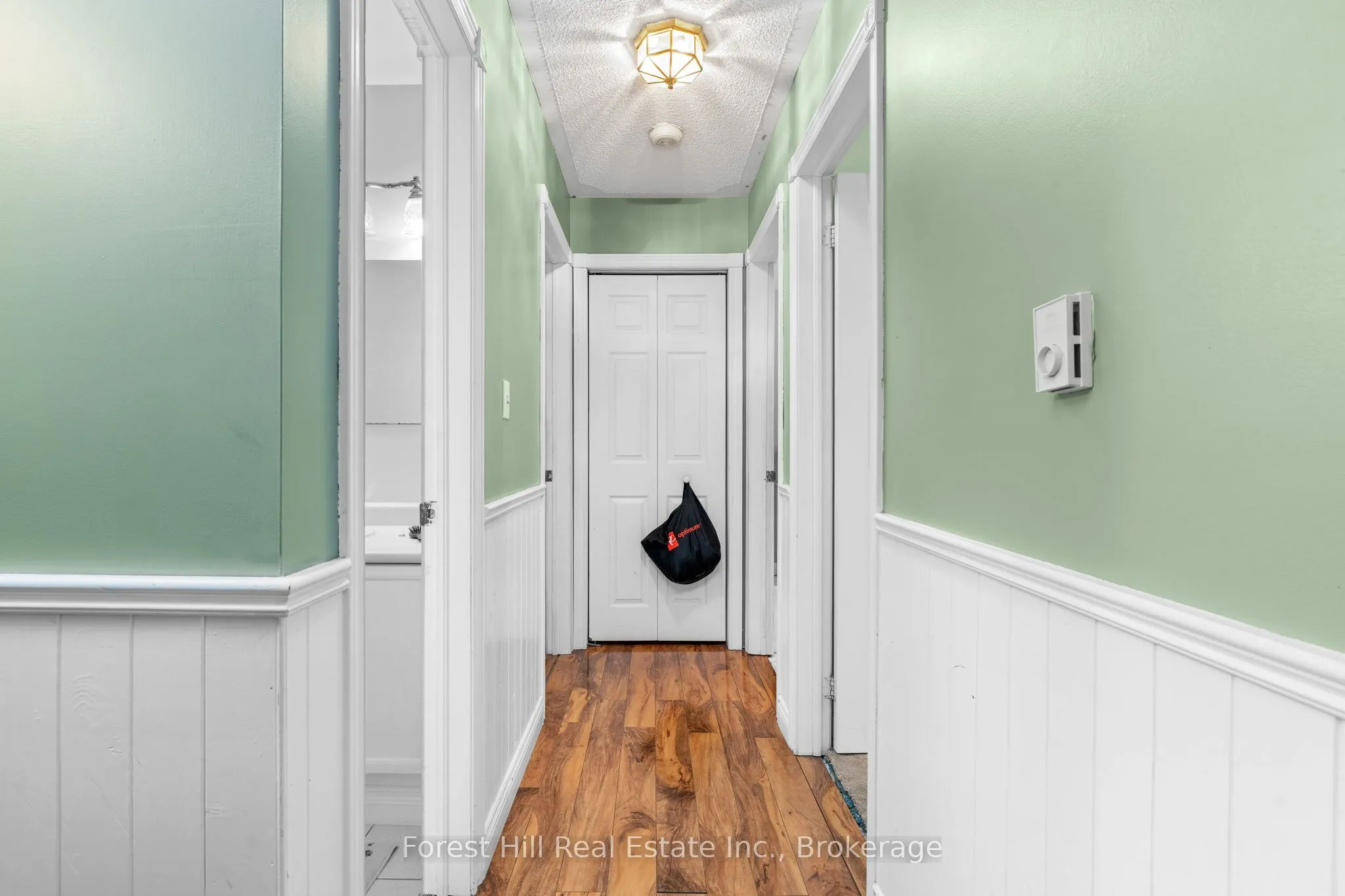 12 Crestview Drive