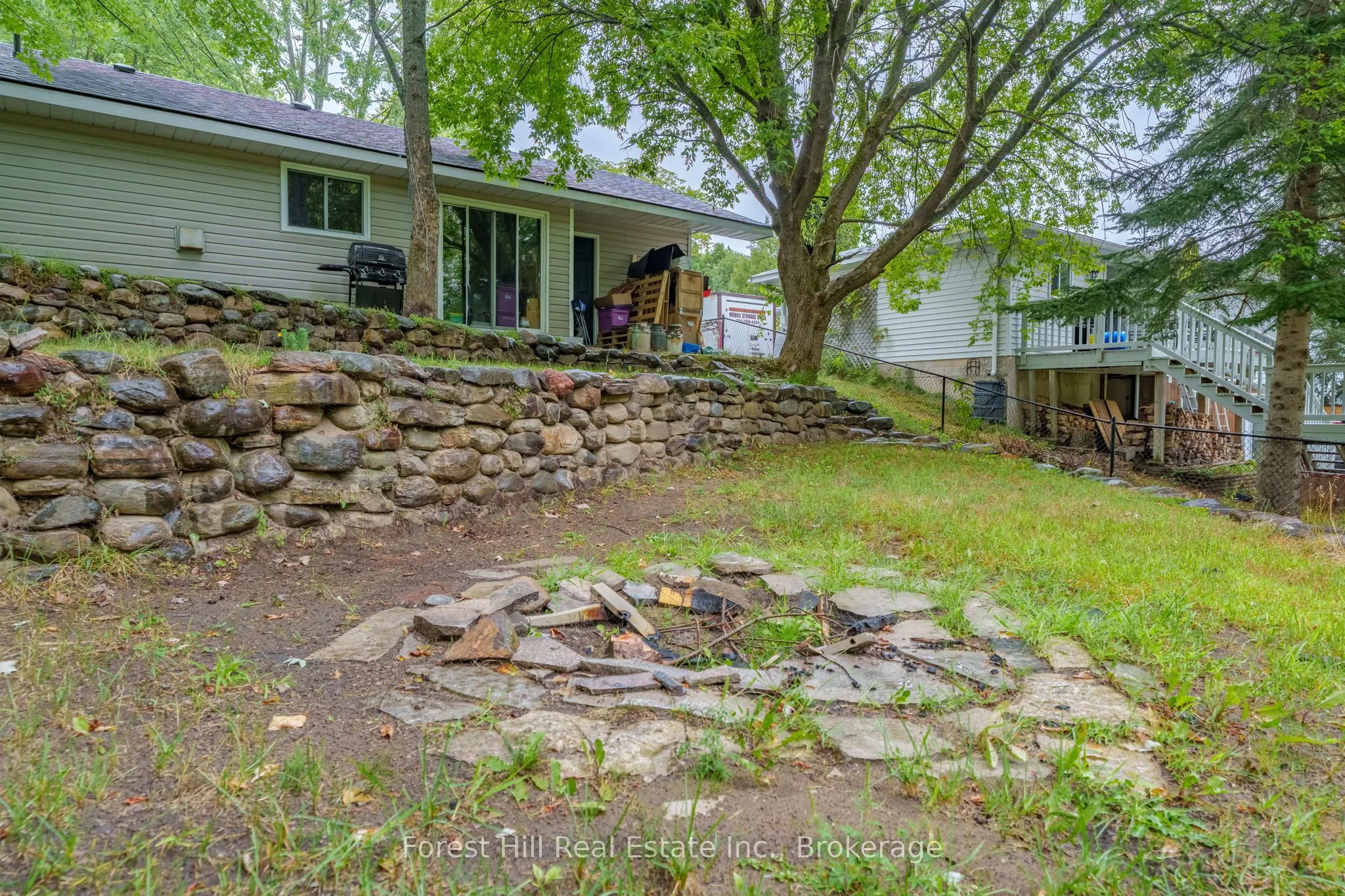 12 Crestview Drive